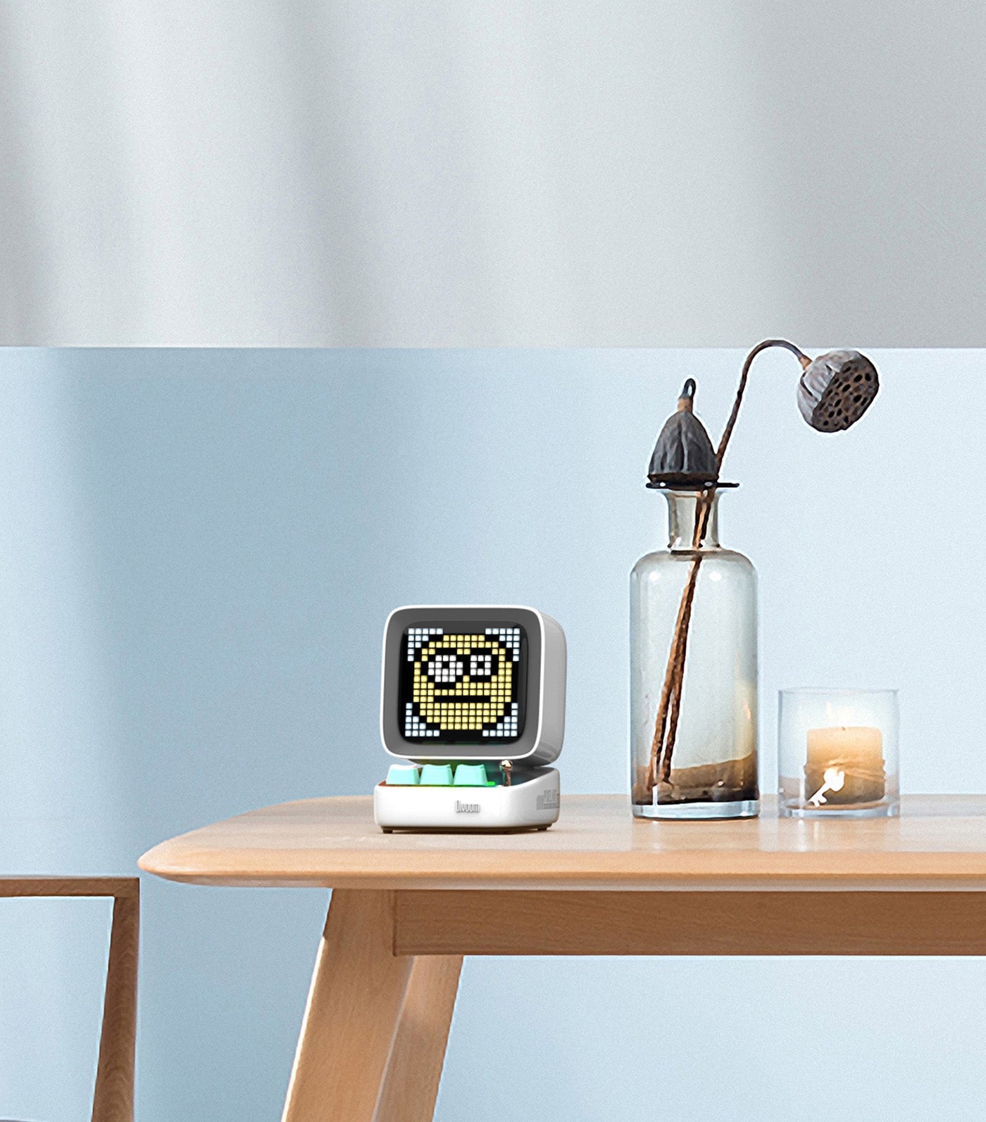 Ditoo Pro Pixel Art Speakers White