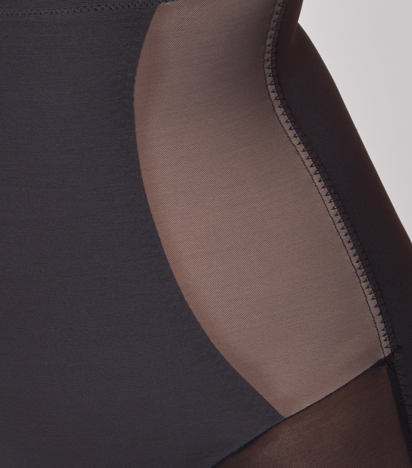 Sculpting High Waist Shaping Short