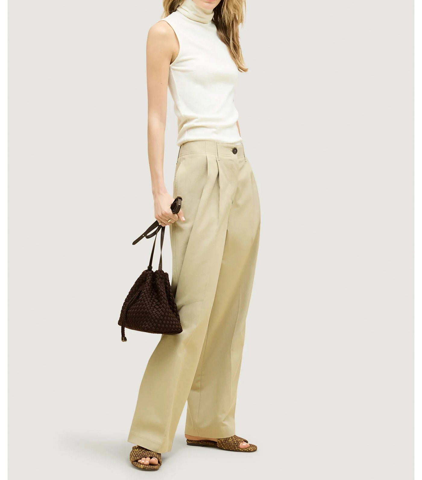 Gramercy Medium Bucket