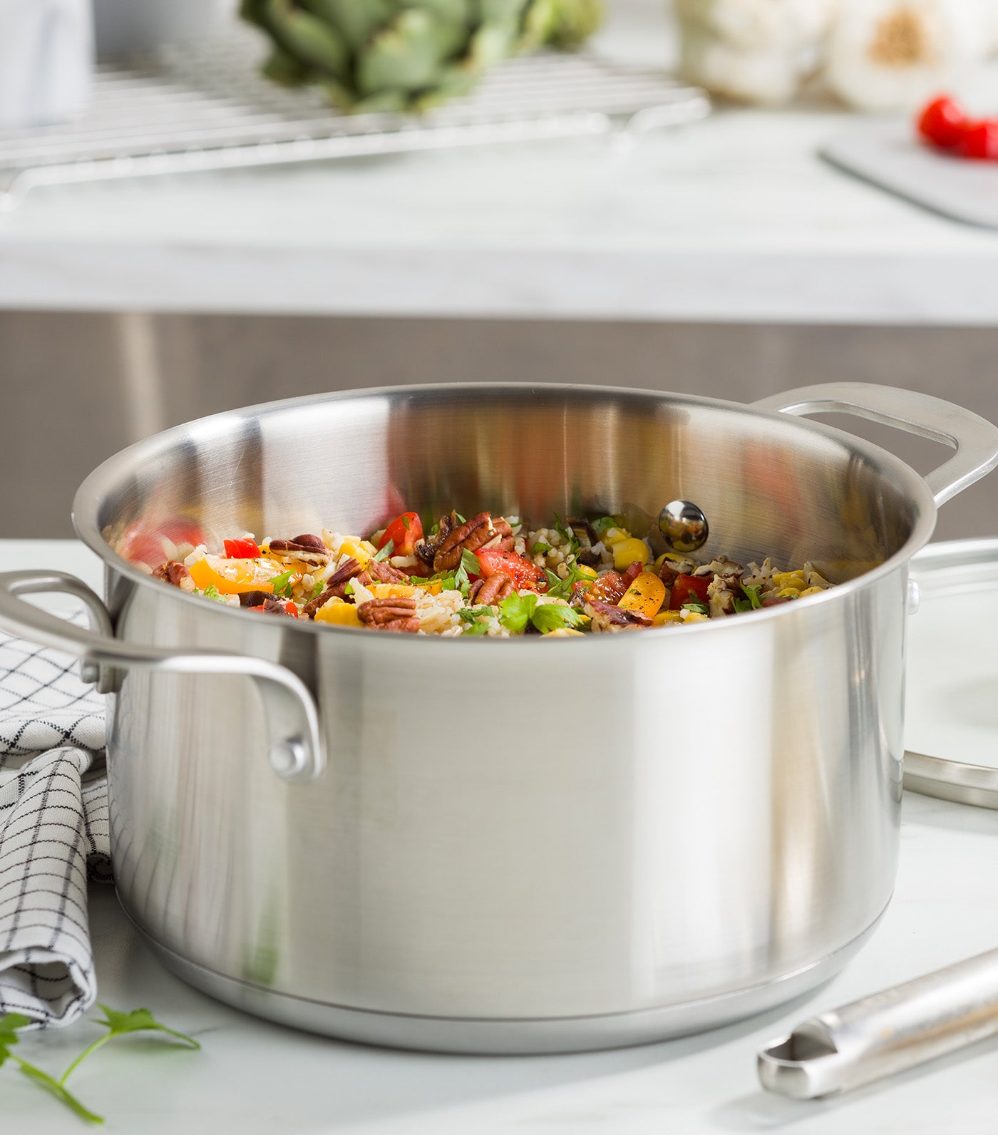 Classic Stainless Steel Covered Casserole, Uncoated - 24cm