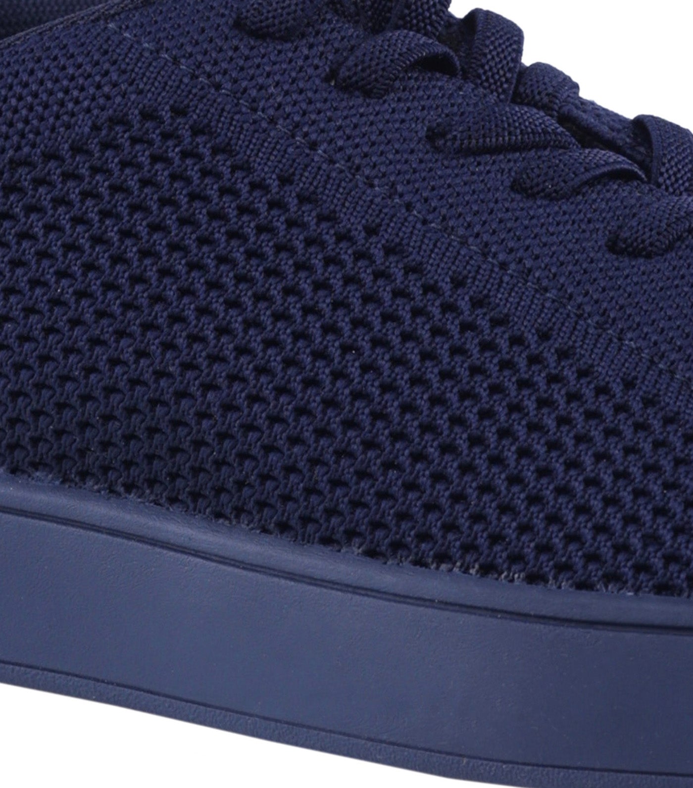 Metro Mile Sneaker