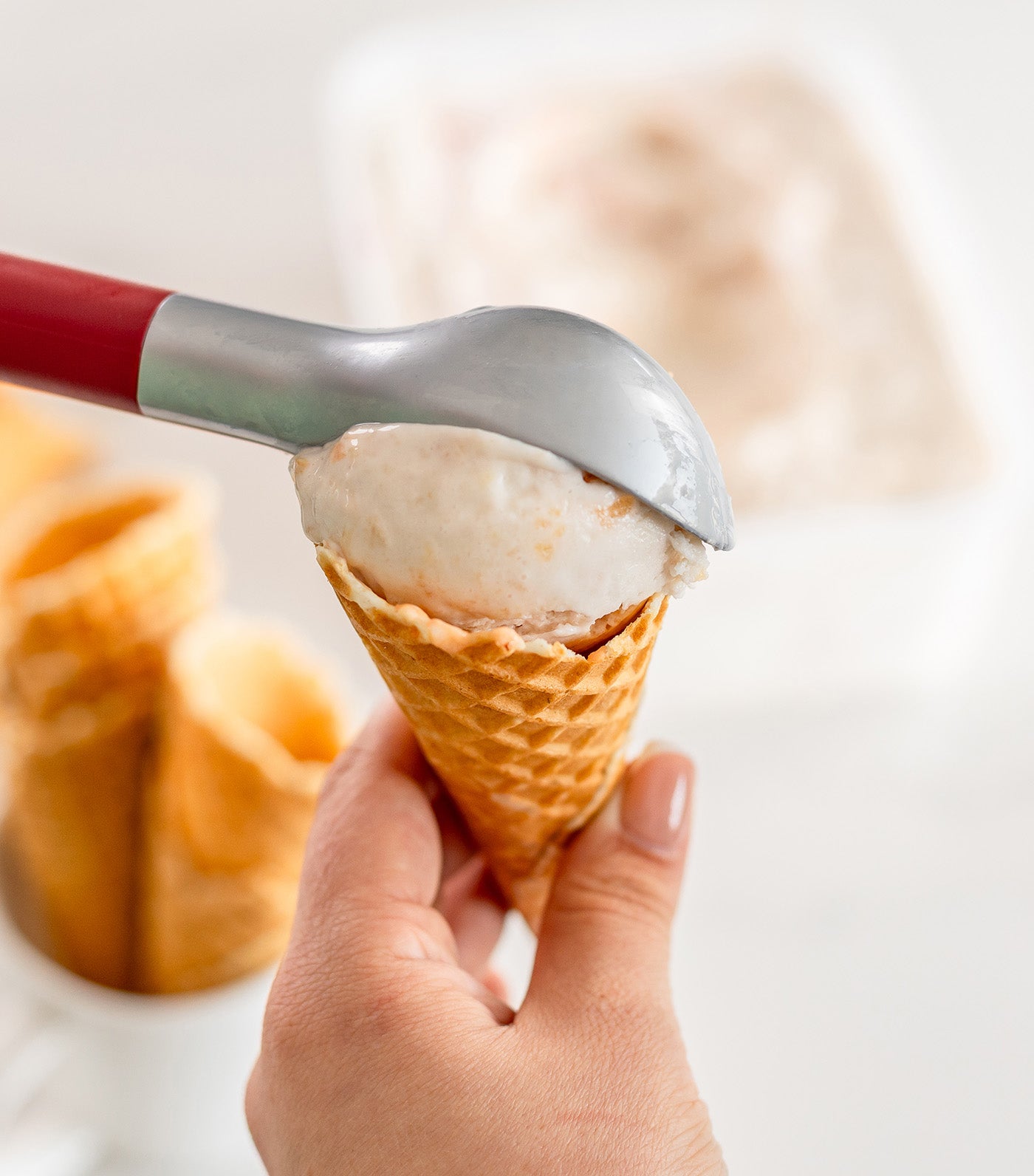 Coreline Ice Cream Scoop Empire Red