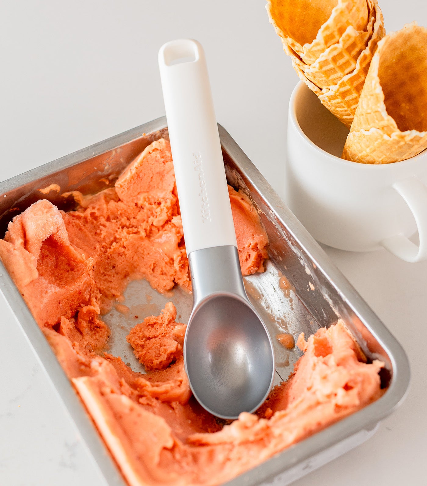 Coreline Ice Cream Scoop Porcelain
