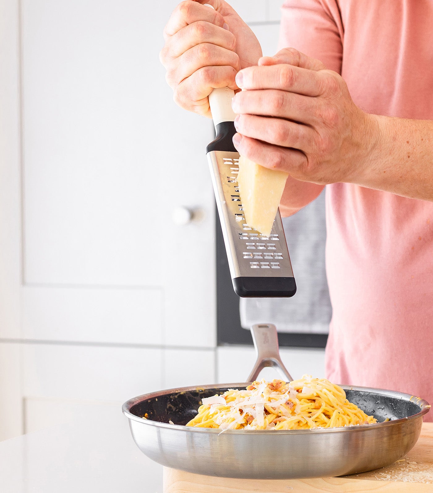 Coreline Medium Etched Grater Porcelain