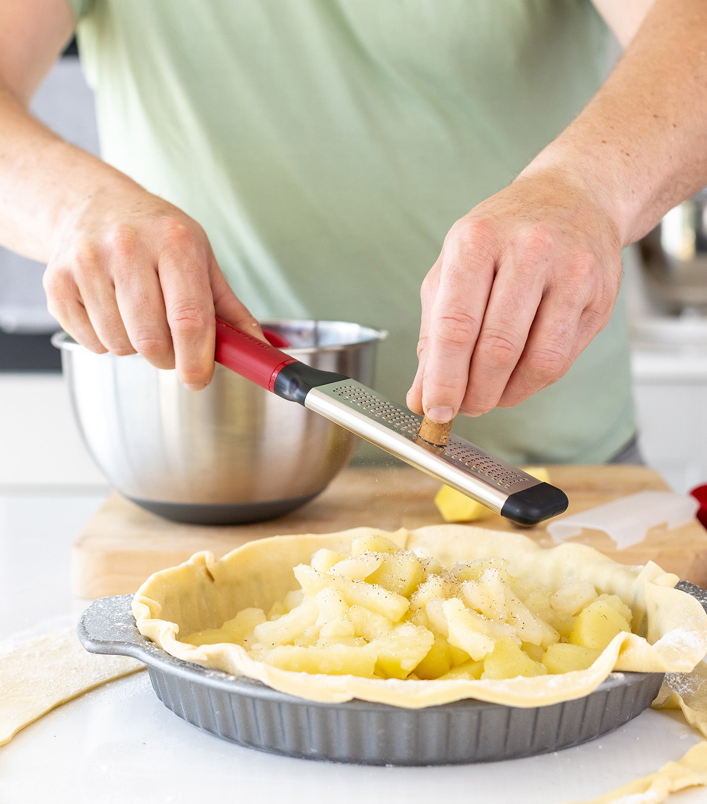 Coreline Fine Etched Grater Empire Red