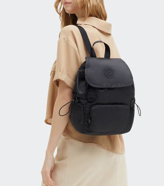 Joetta Simply Black Backpack