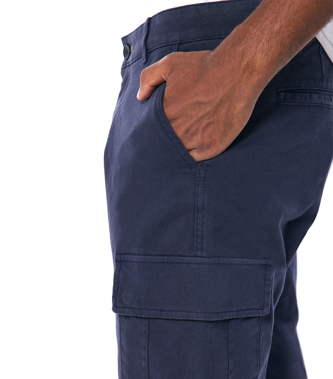 Cargo Trousers
Dark Blue