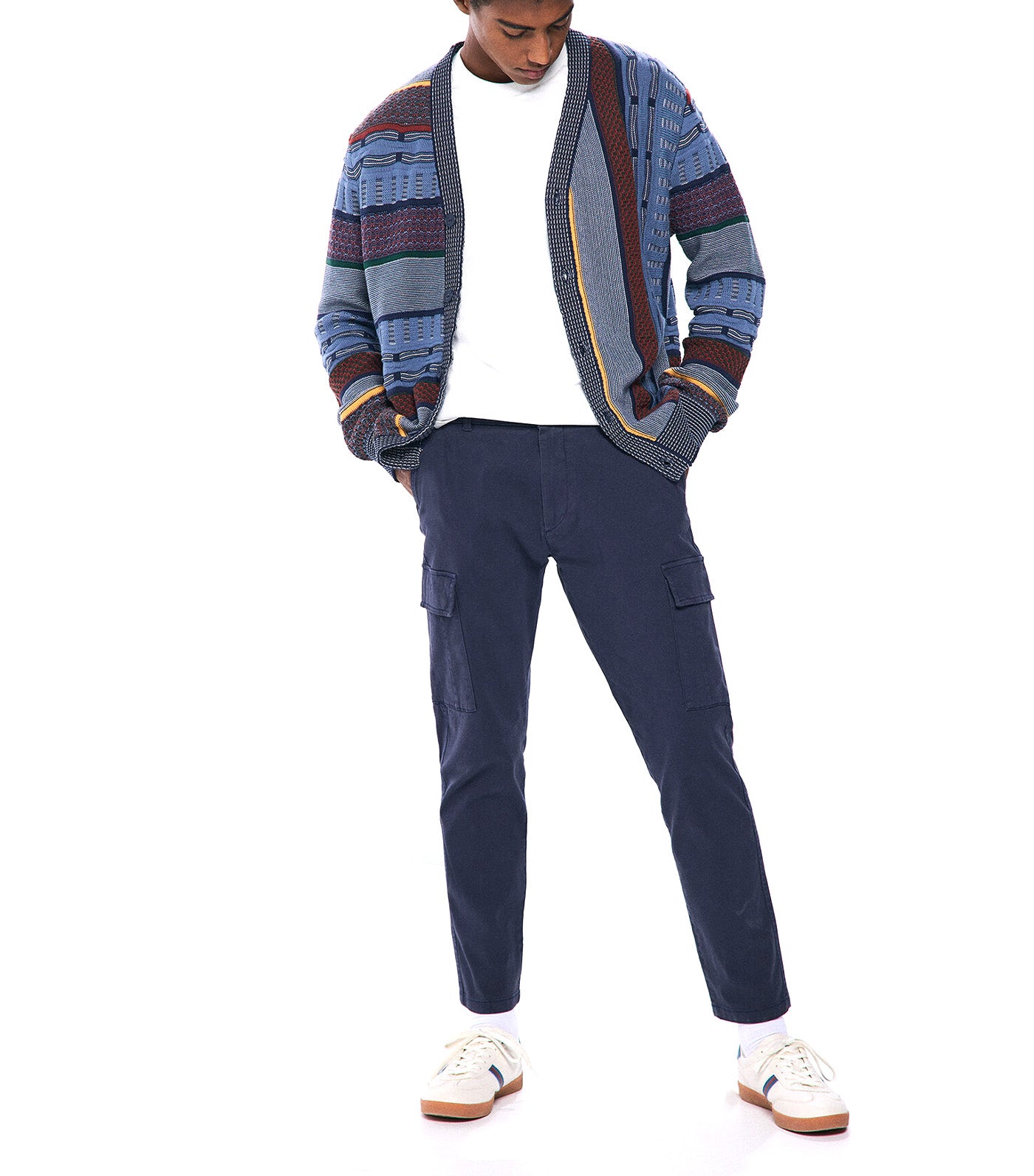 Cargo Trousers
Dark Blue