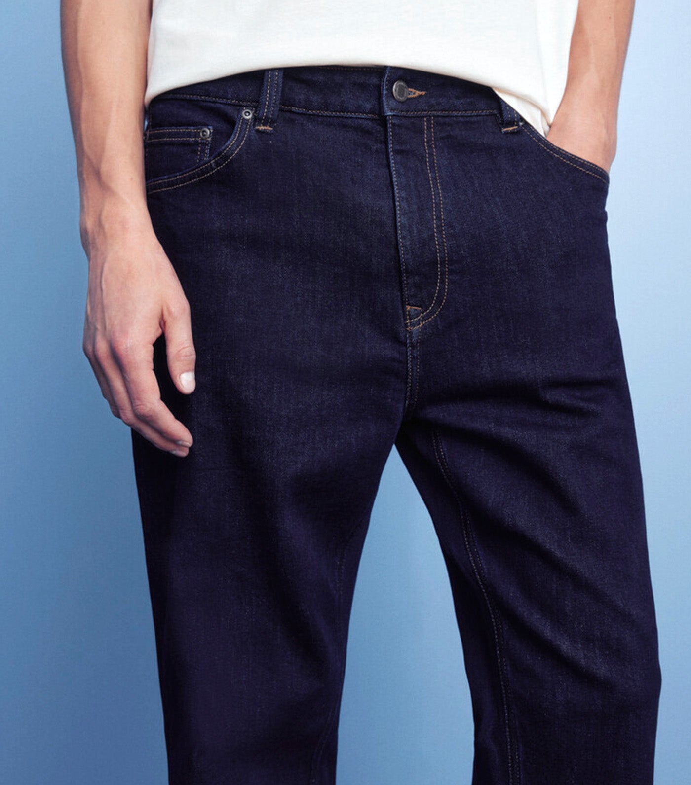 Straight-Leg Jeans with Faded Wash Navy