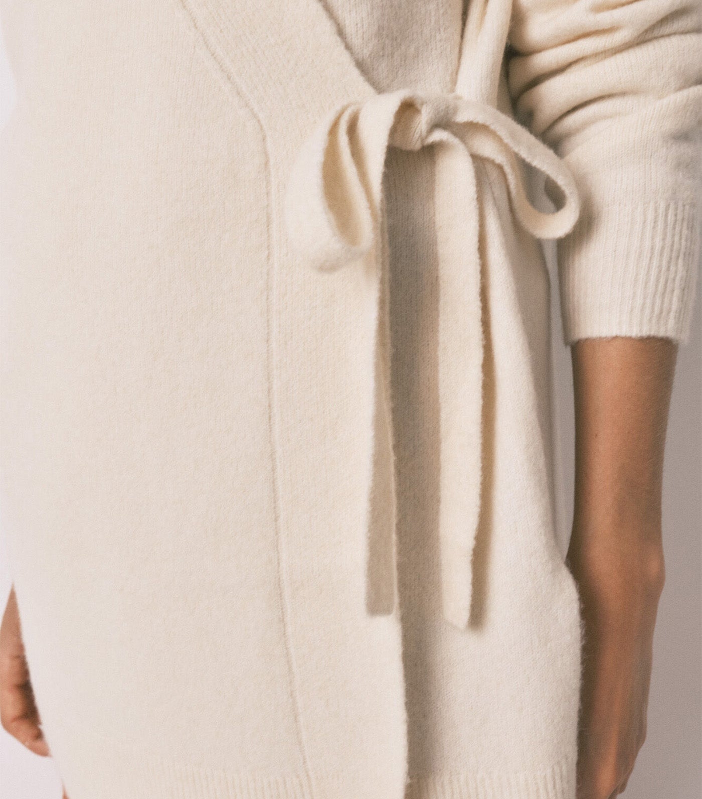 Knitted Cardigan Ivory