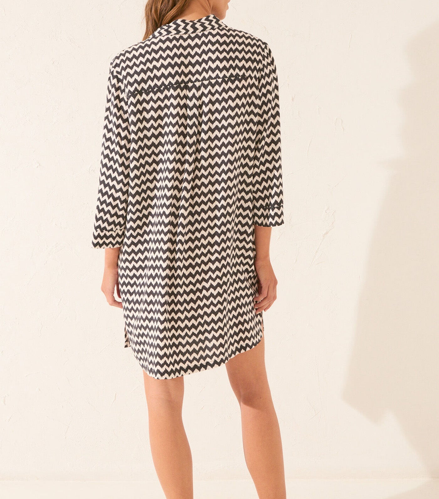 Short Zigzag Print Camisole Black