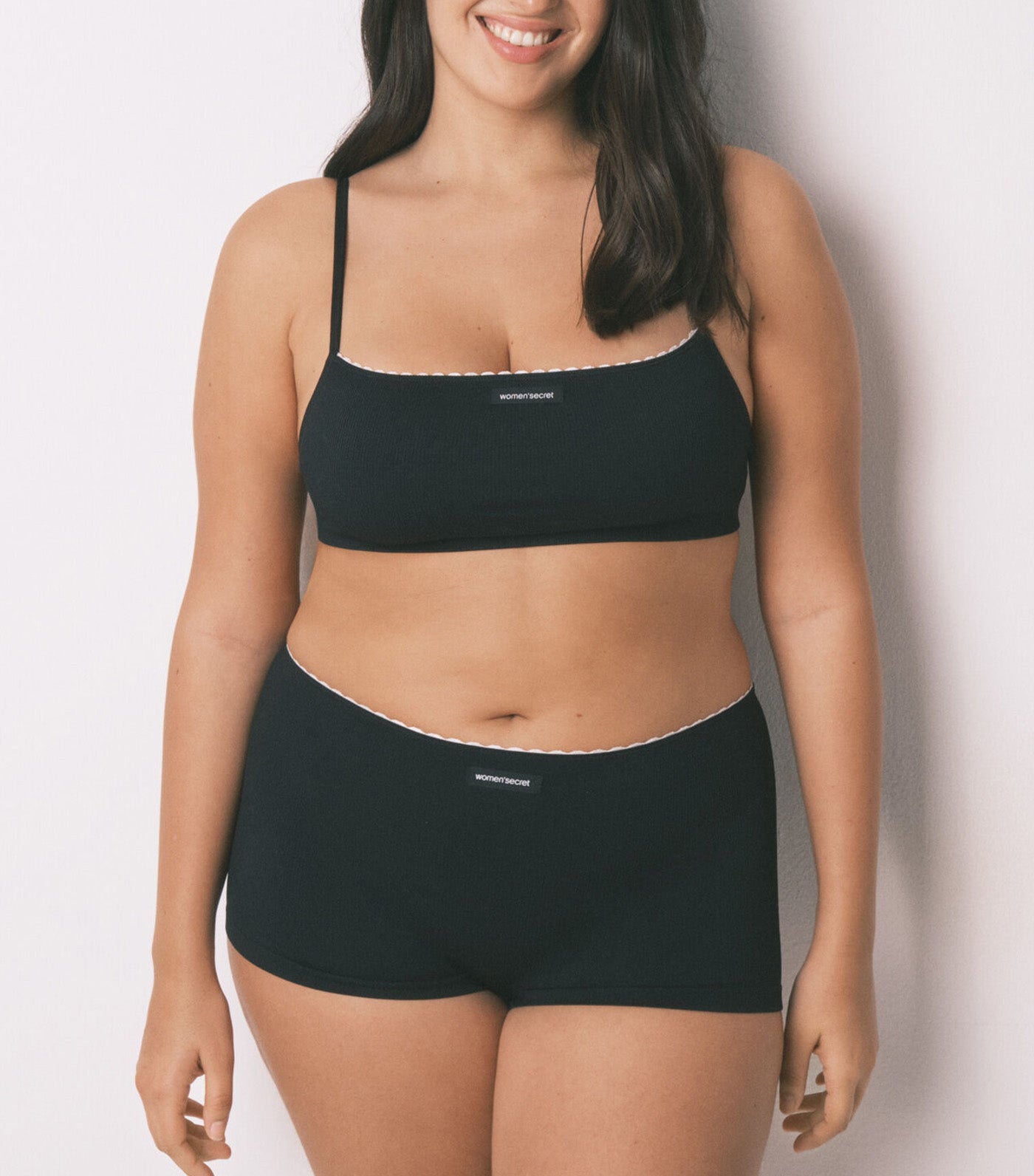 Straight Seamless Ribbed Top