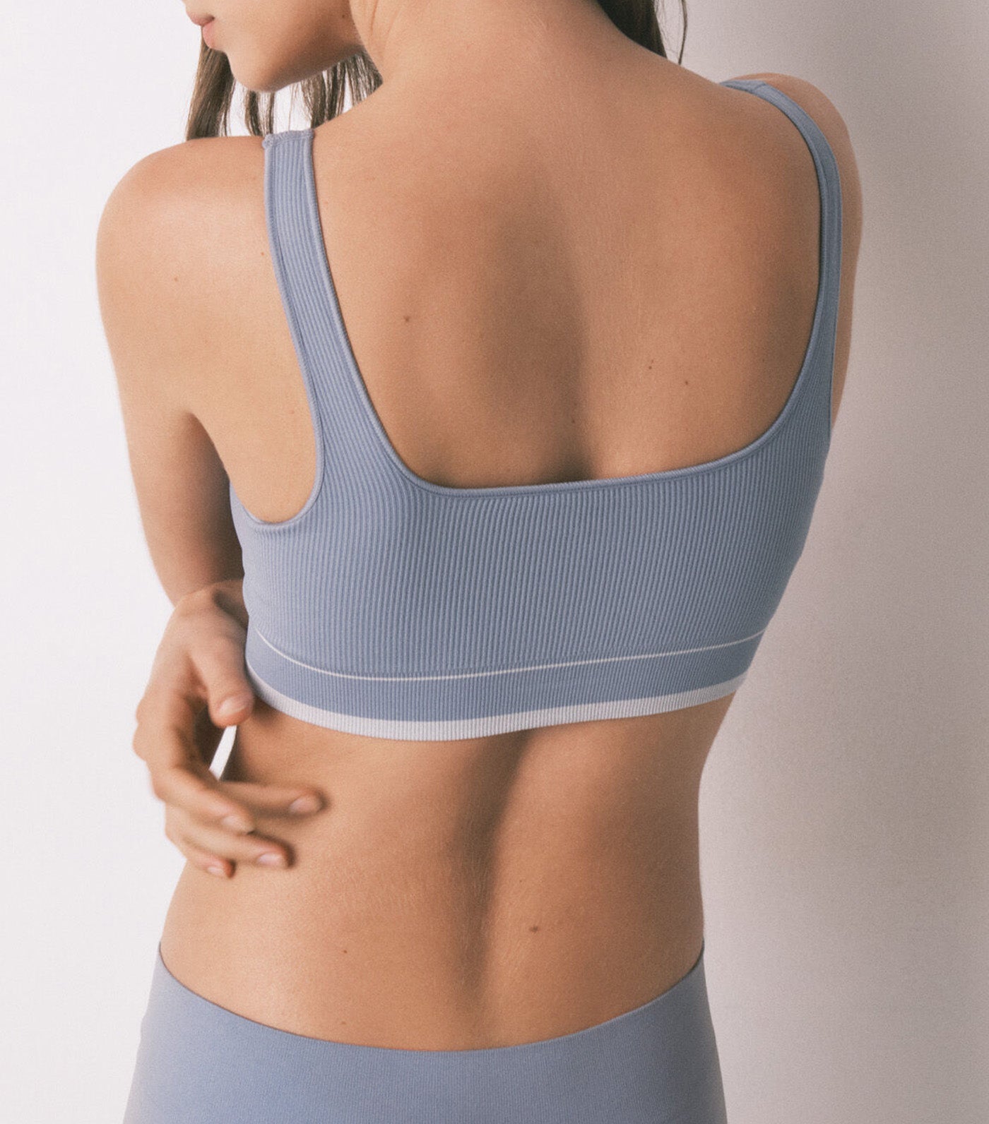Lovely Seamless Triangle Top