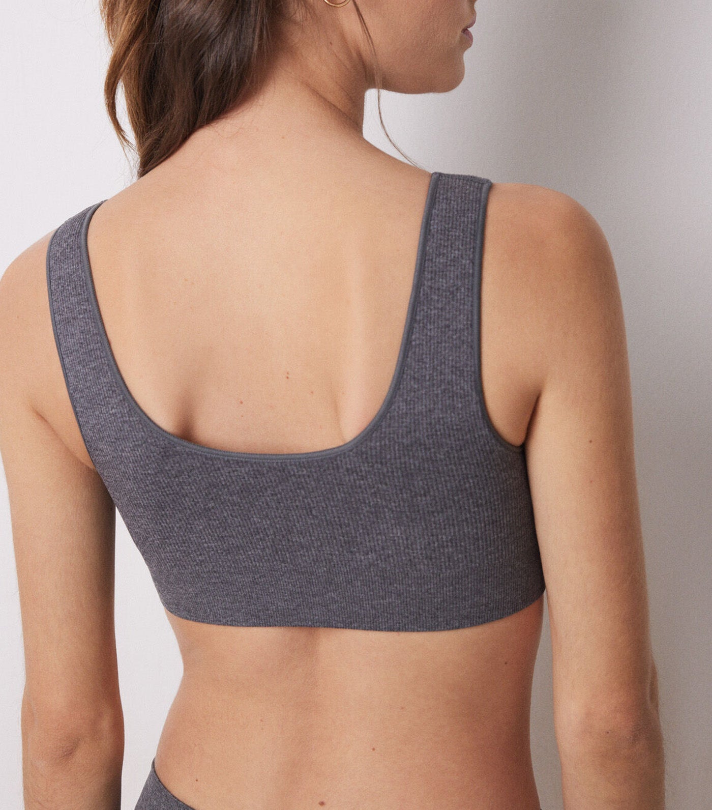 Seamless Ribbed Top Gray