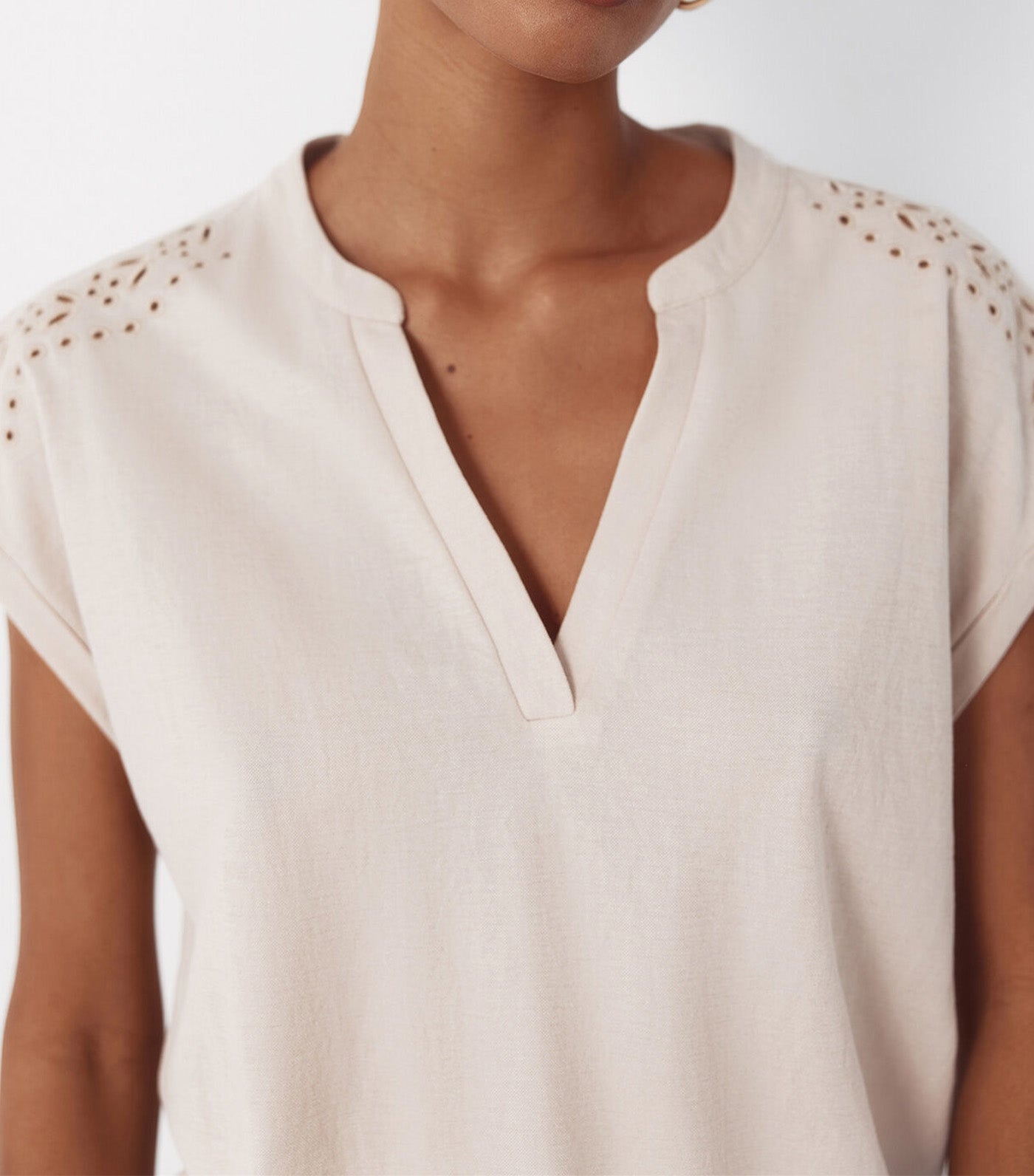 Stretch Piqué Polo with Embroidered Detail