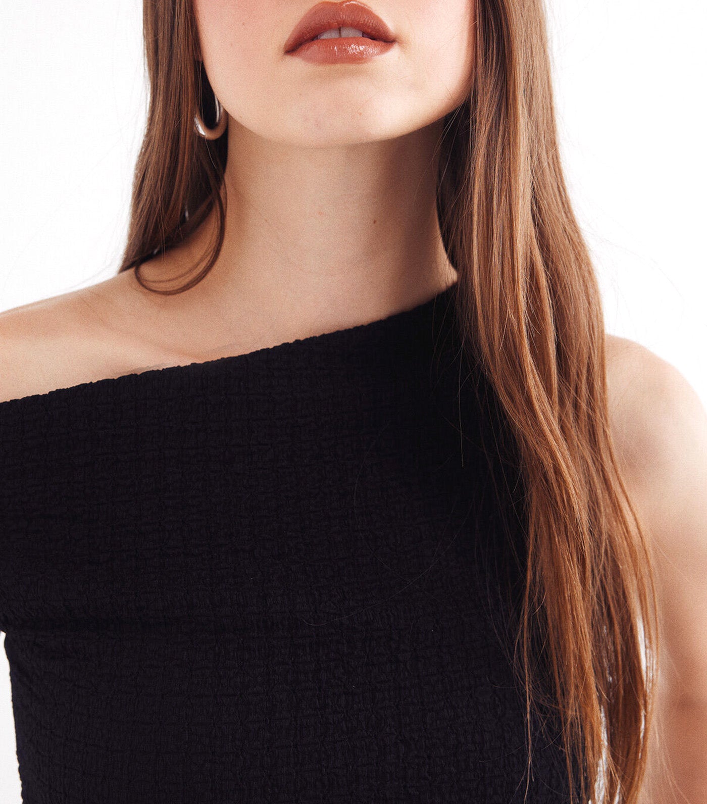 Asymmetric Top Black