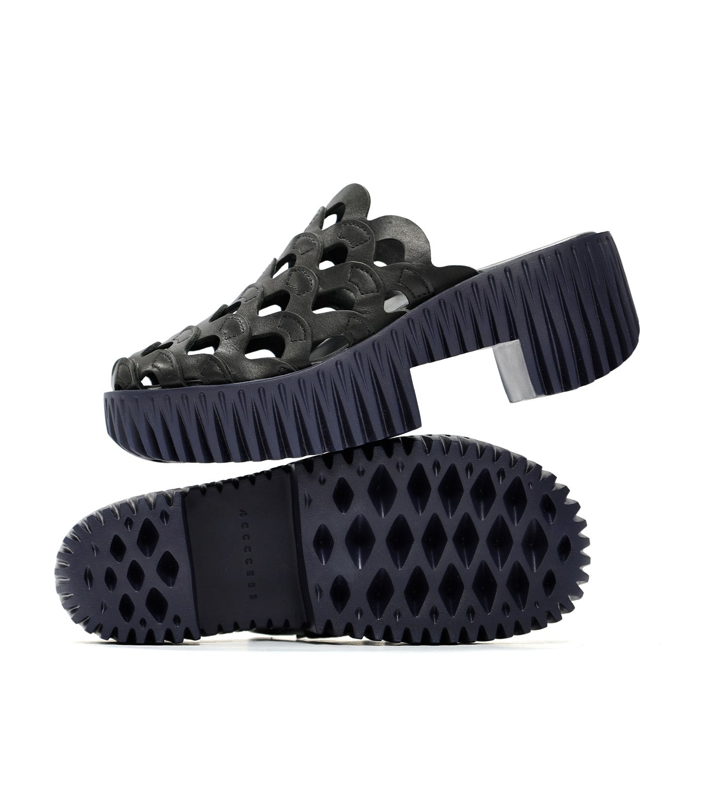 4CCCCEES Plia Wave Black