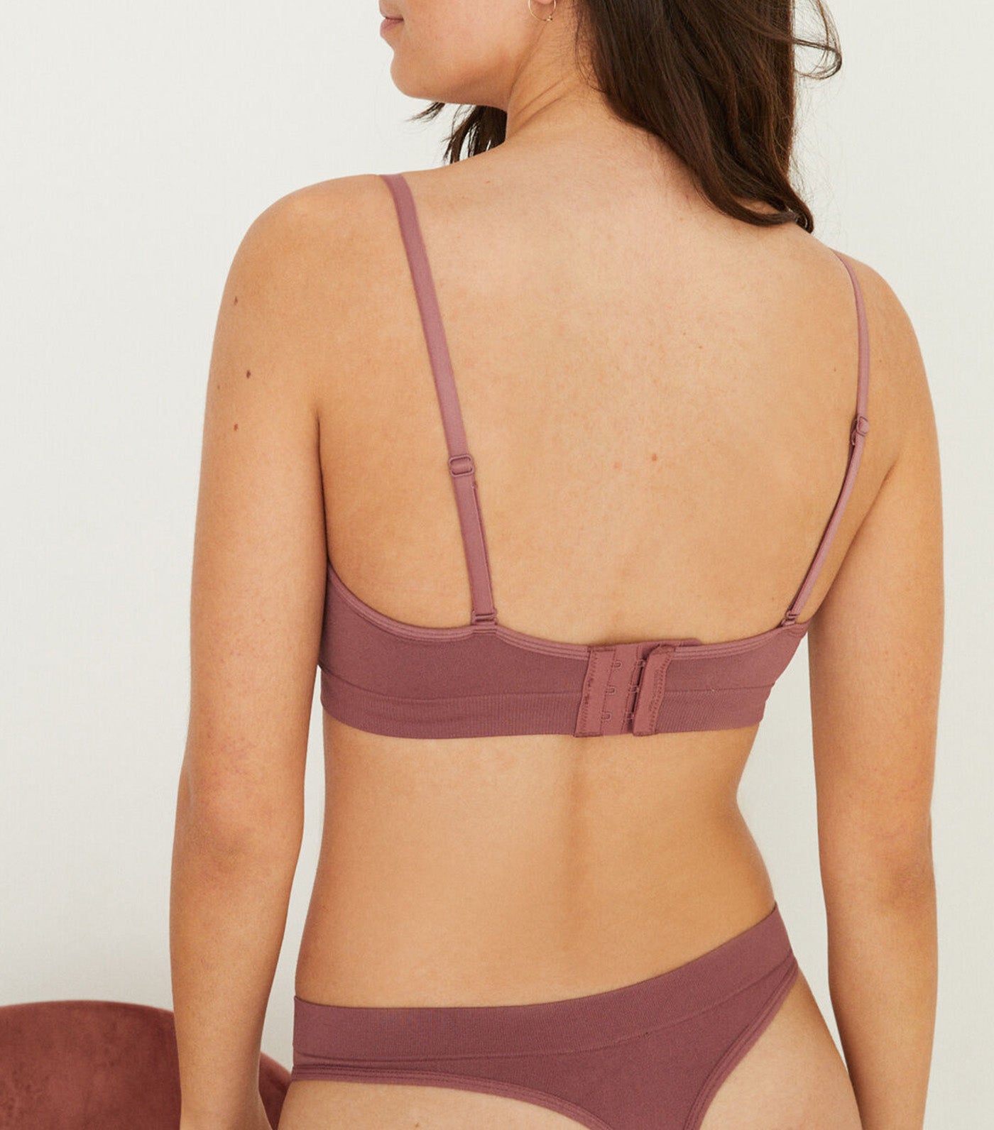 Seamless Strapless Bra Maroon
