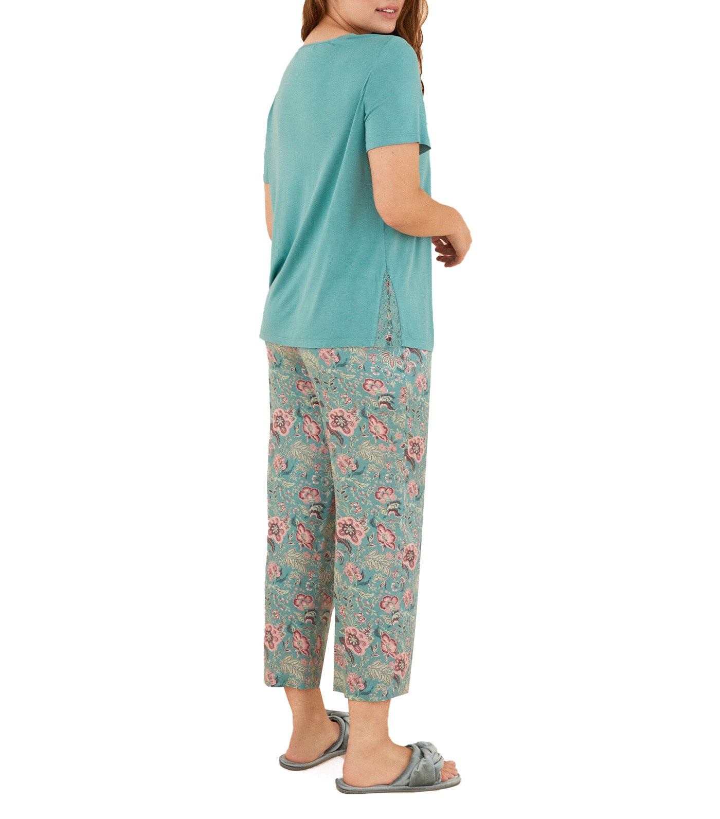 Green Pajamas Short Sleeve Capri Pants Flowers Viscose Satin