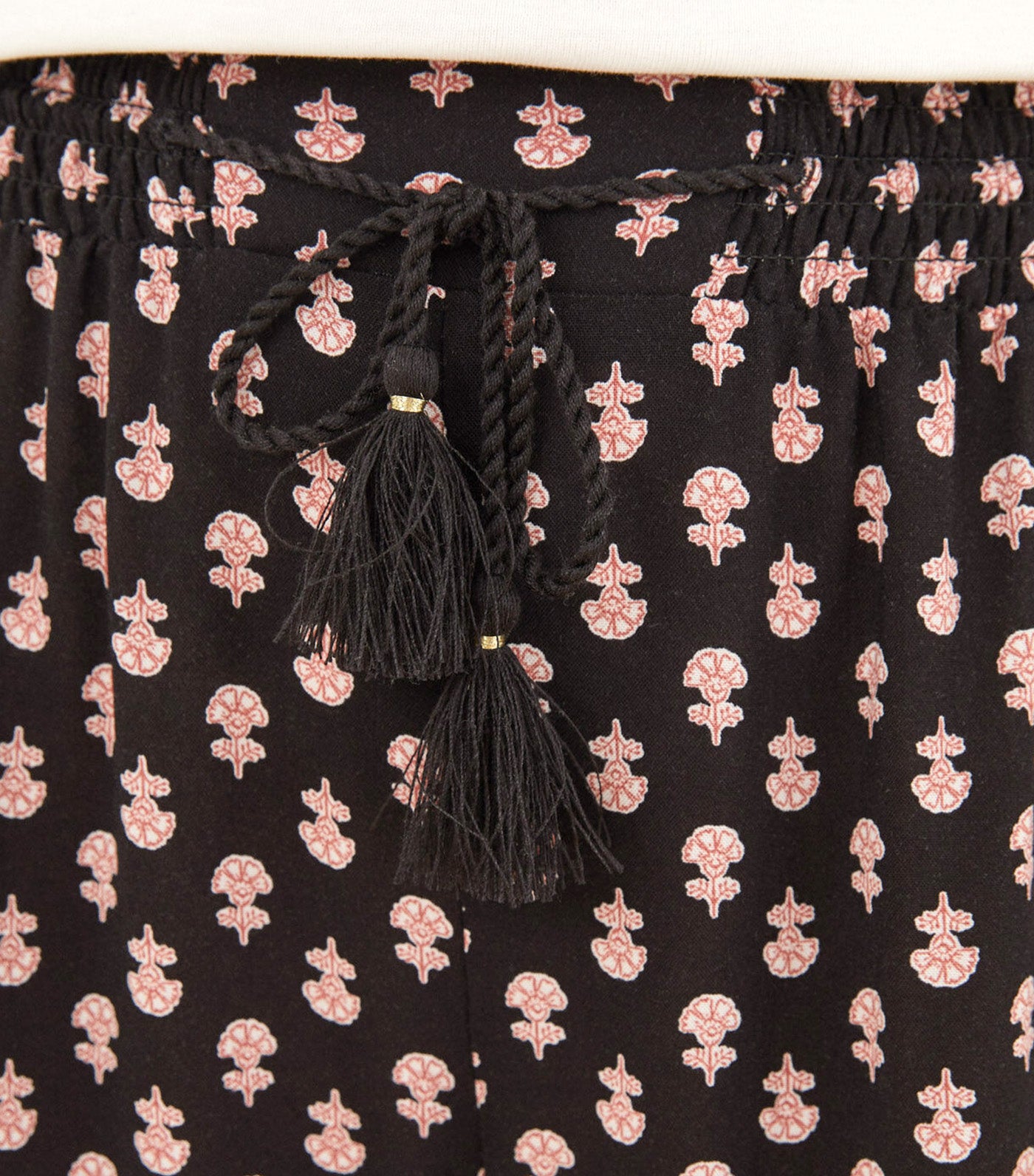 Long Fluid Black Seal Pants