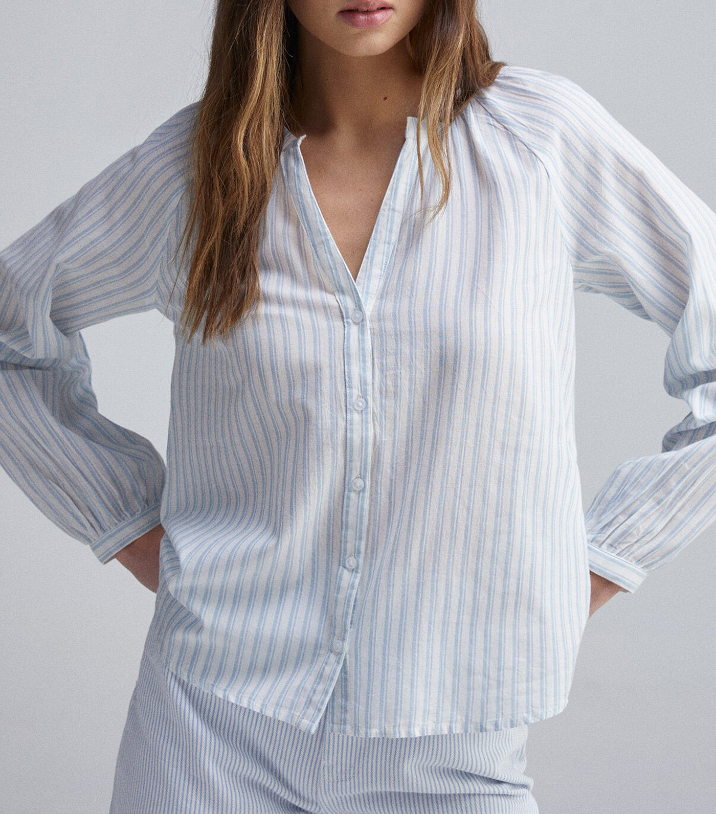 Mandarin Collar Volume Blouse