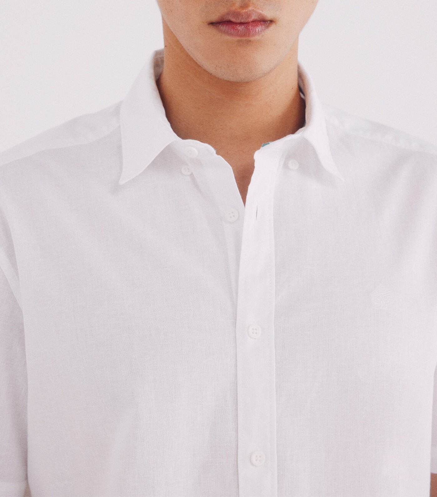 Short-Sleeved Linen Shirt