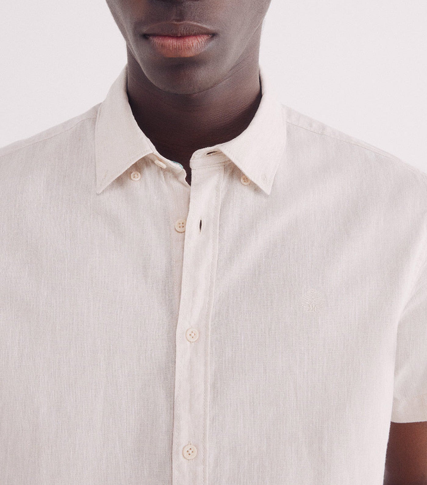 Short-Sleeved Linen Shirt
