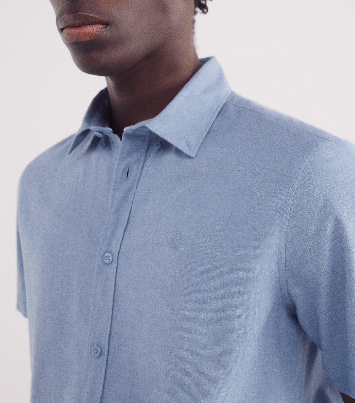 Short-Sleeved Linen Shirt