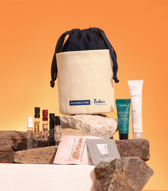 Complimentary Beauty Bag featuring Deluxe Samples