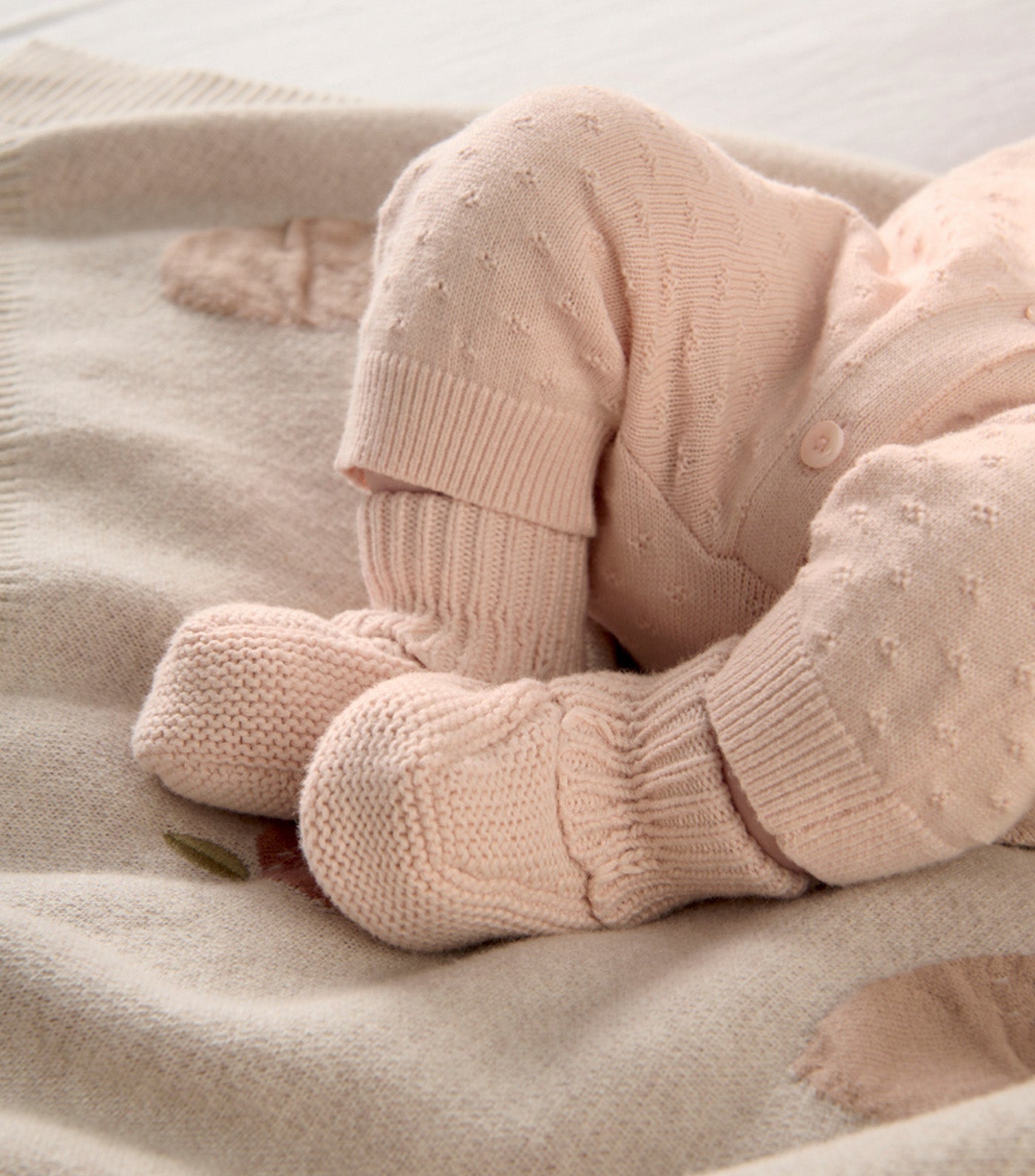Knitted Booties Pink