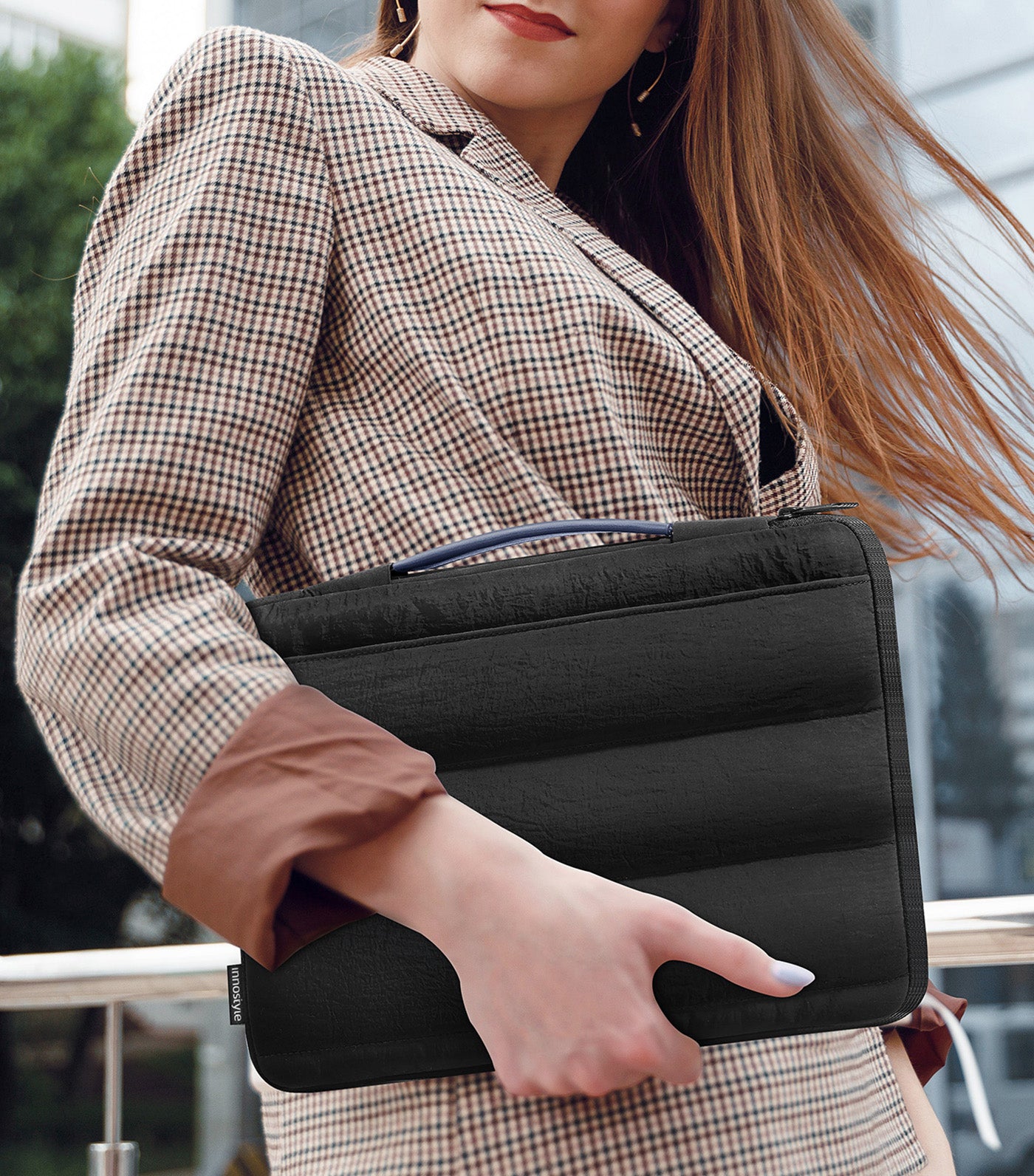 Stratus Carrying Laptop Shockproof Bag