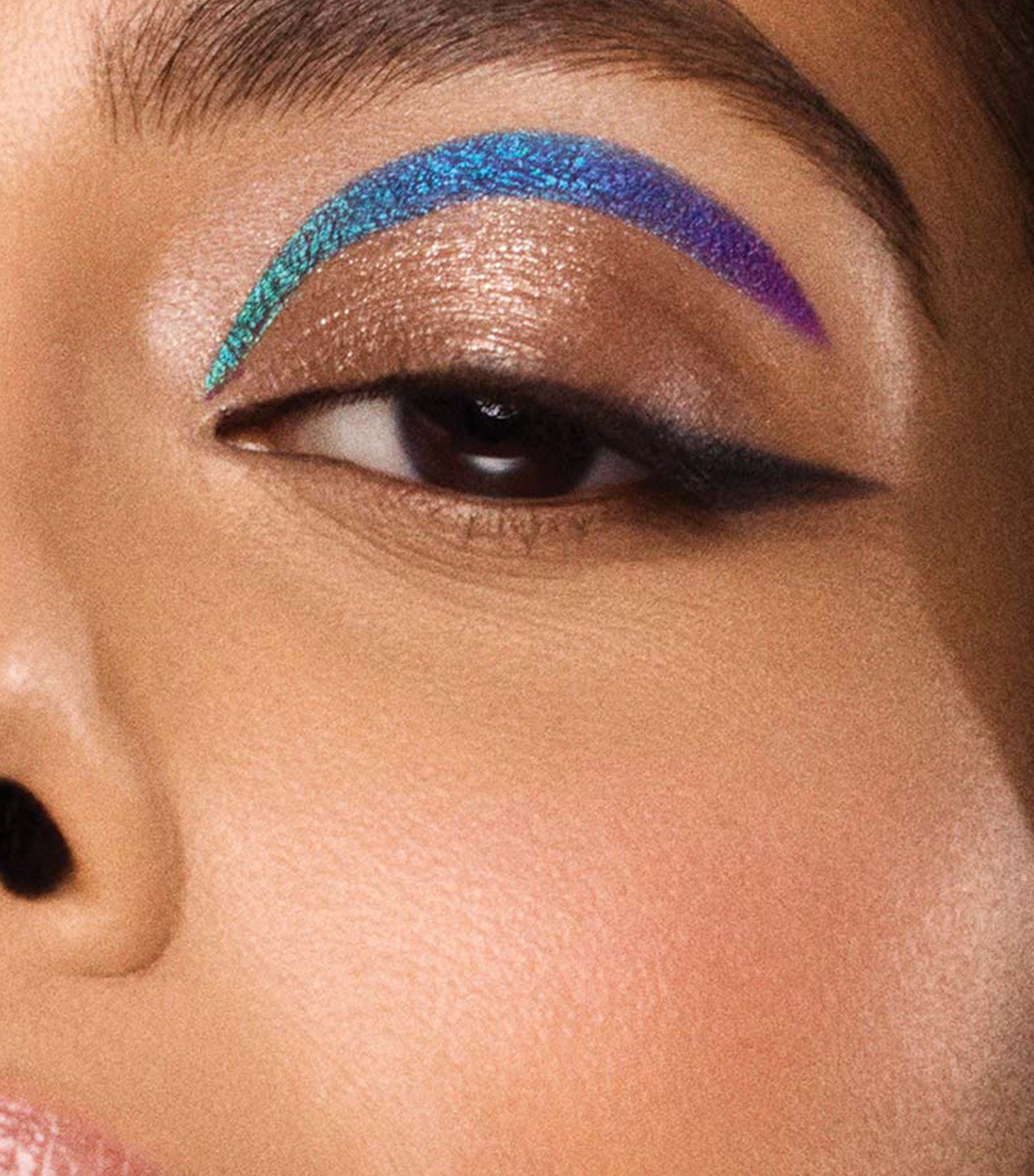 Stay All Day® Chroma-Flash Eye Liner