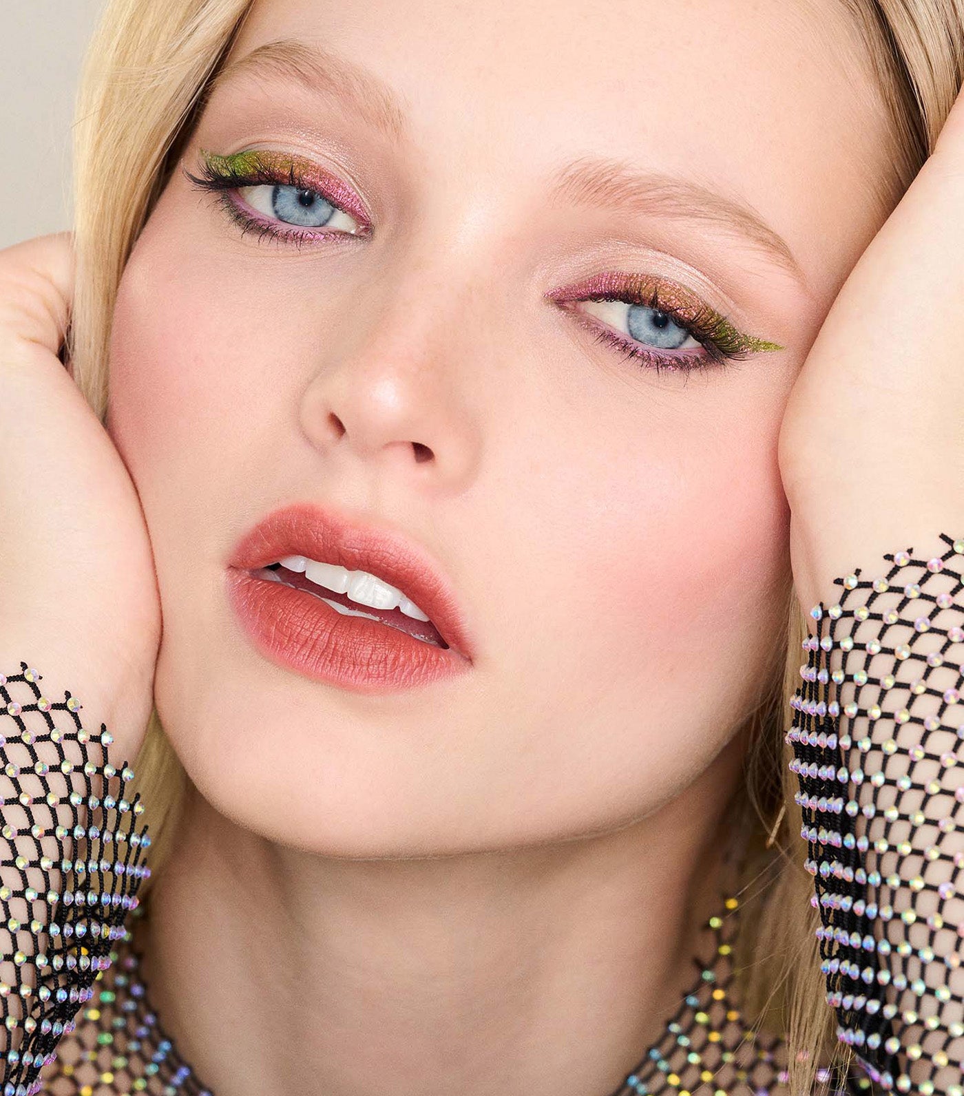 Stay All Day® Chroma-Flash Eye Liner