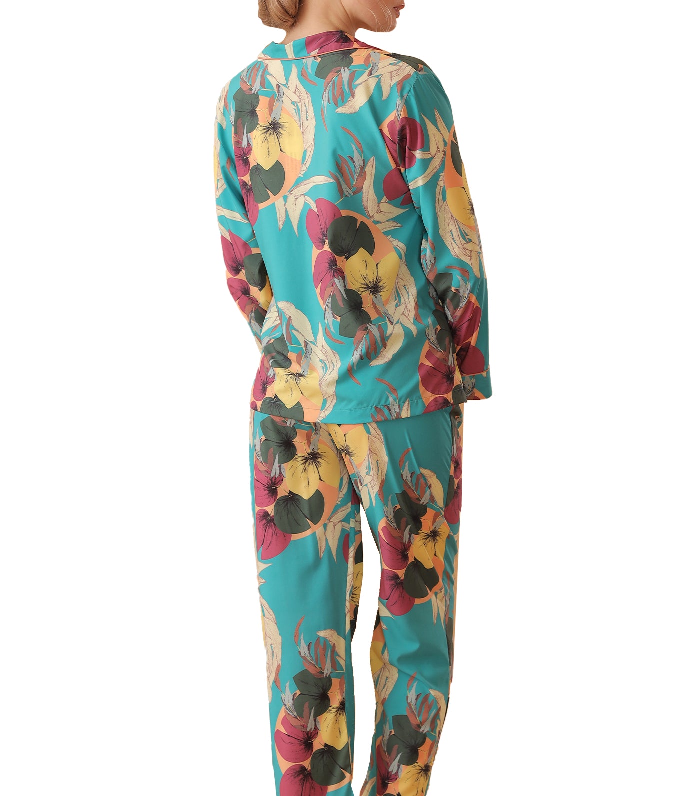 Brana Pajama Set in Blue Multicolor