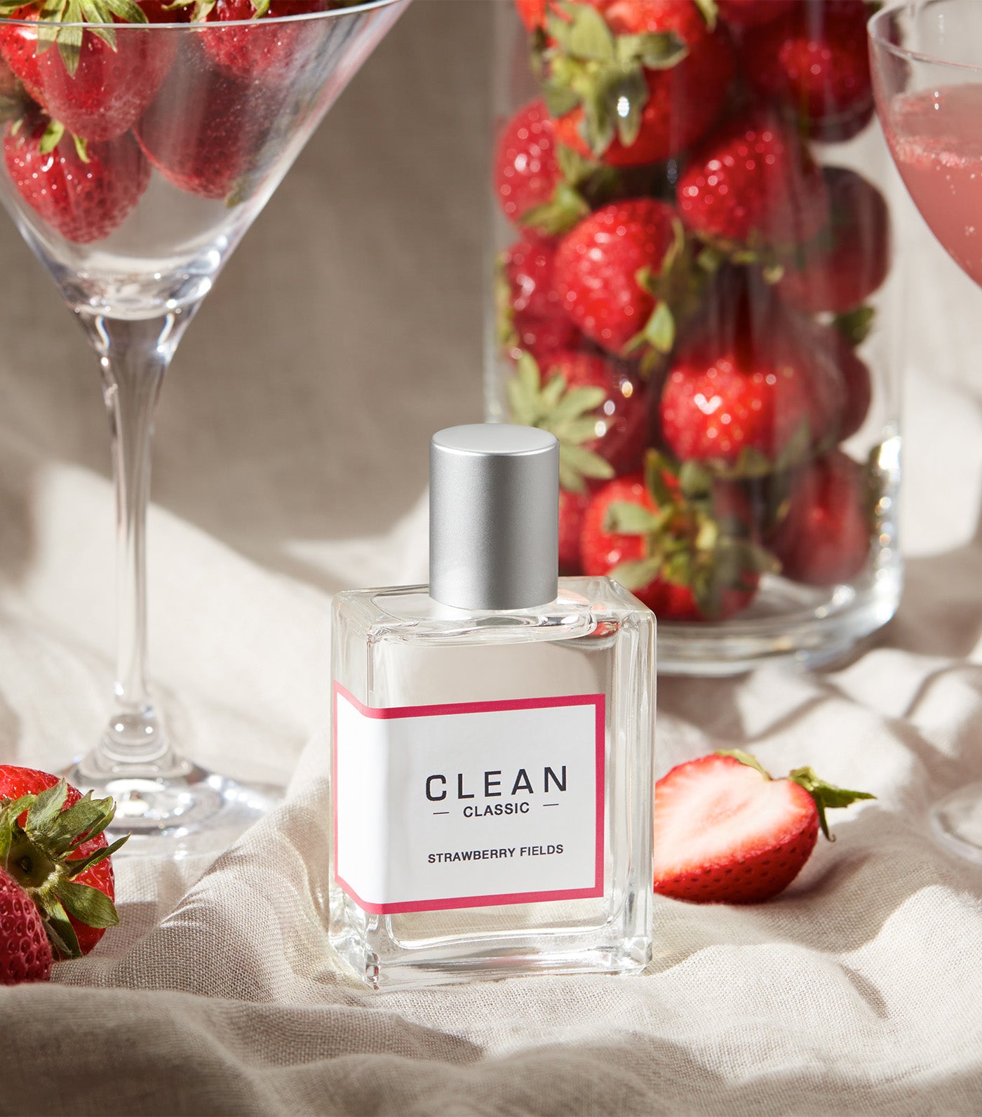 CLEAN CLASSIC Strawberry Fields