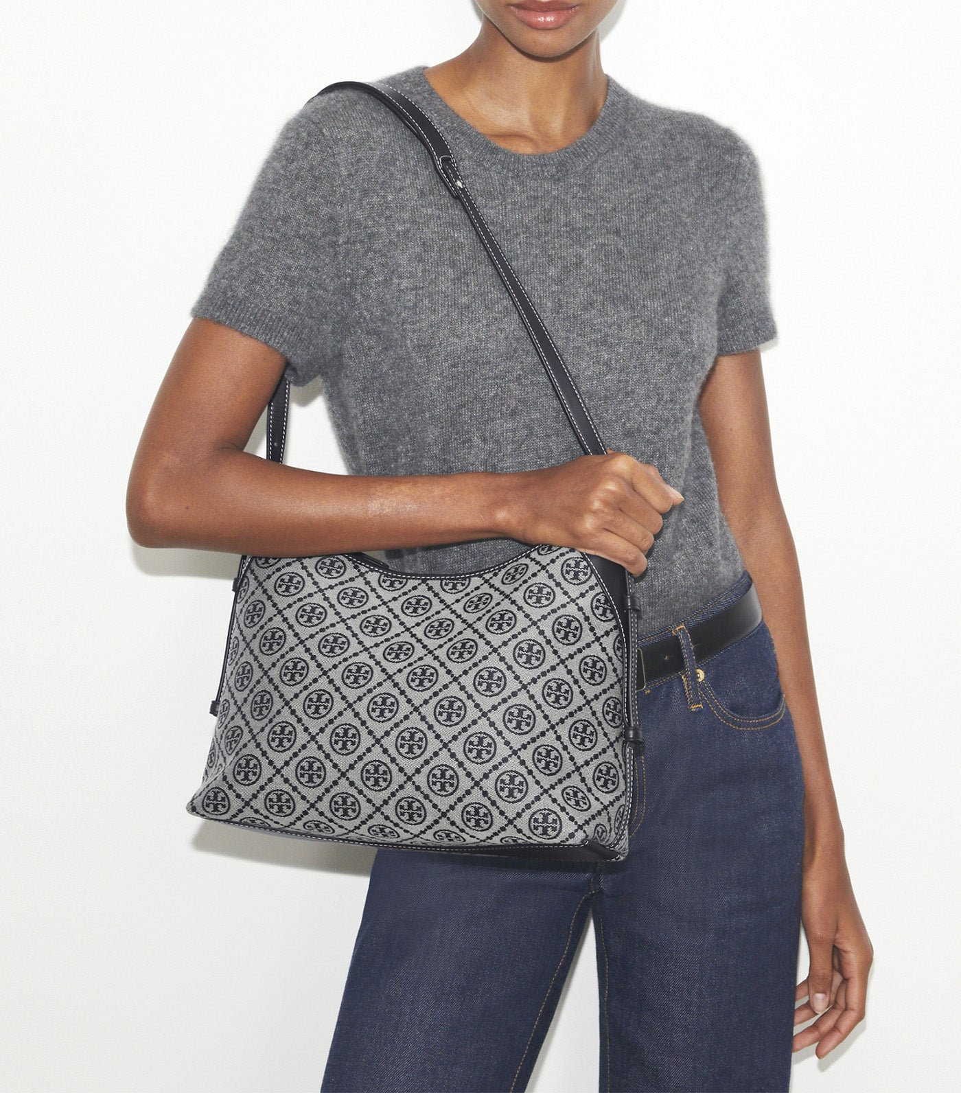 T Monogram Messenger Bag Tory Navy