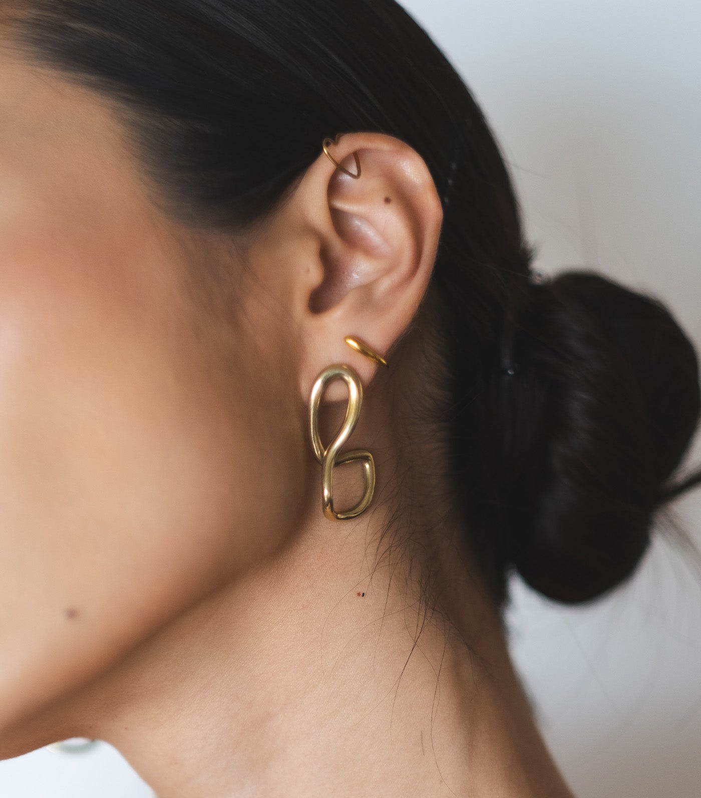 Golden Monstera Uwea Earrings Gold