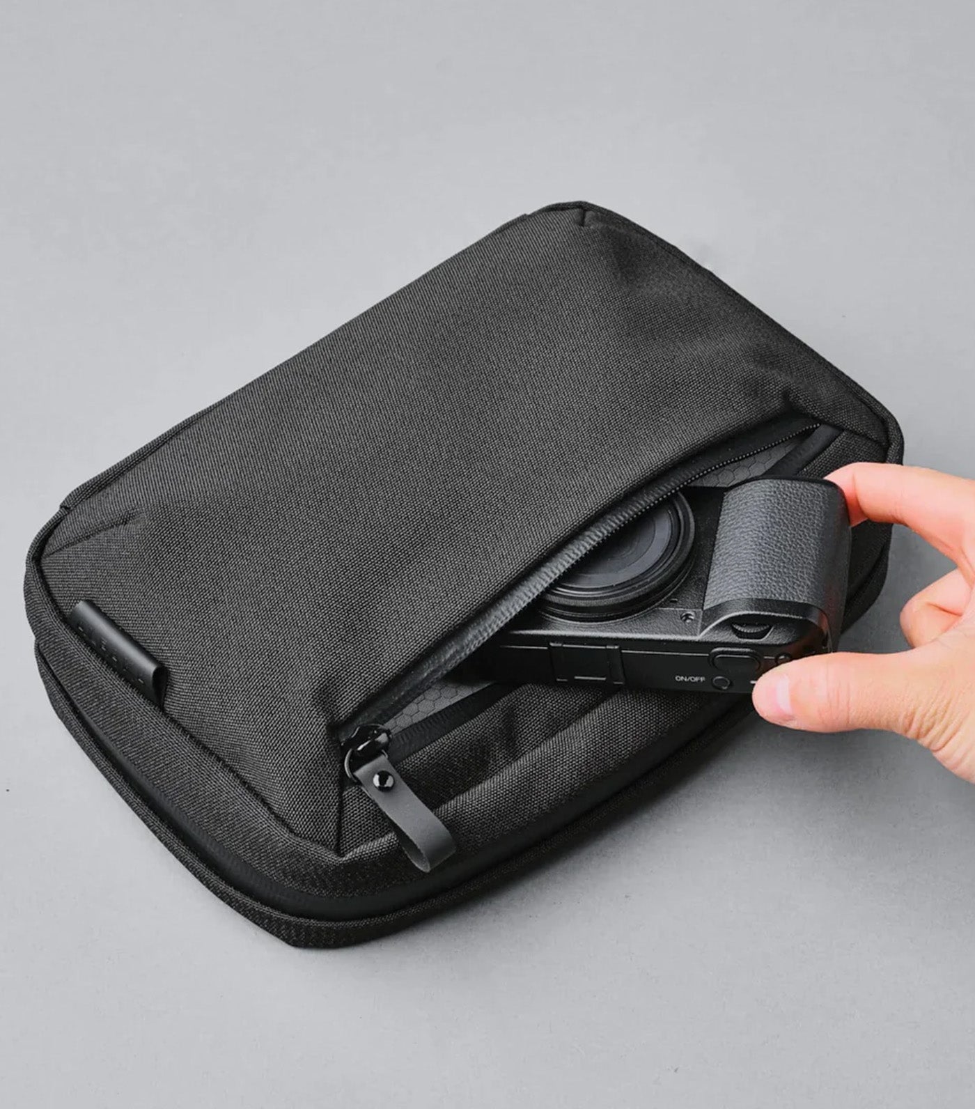 Elements Tech Casev2 - 600D Pet Black