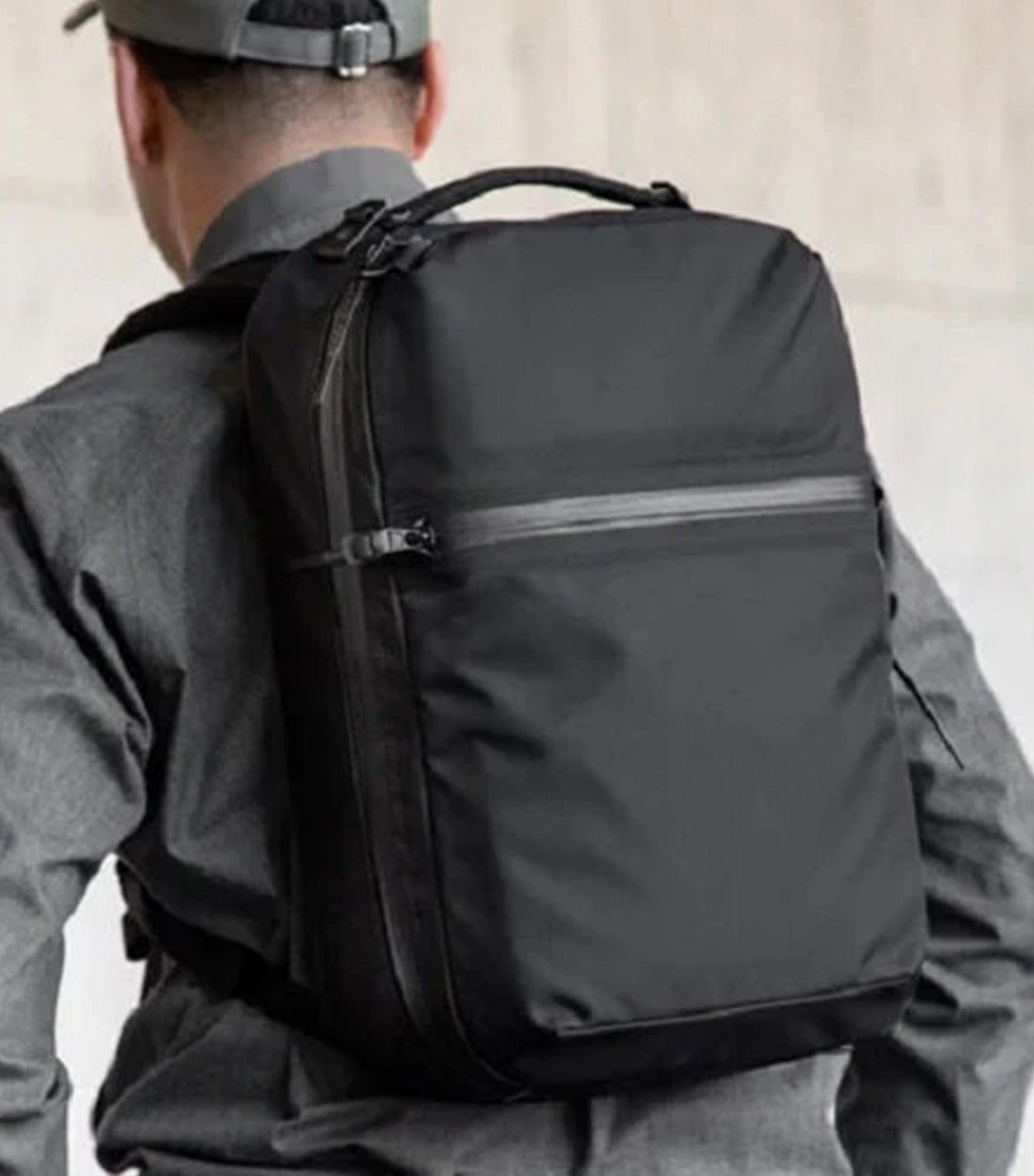 Citadel 20L Jet Black