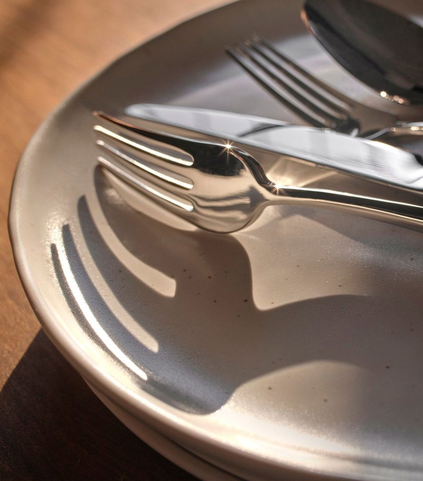 Luxor Flatware Set in Wooden Canteen Box Silver