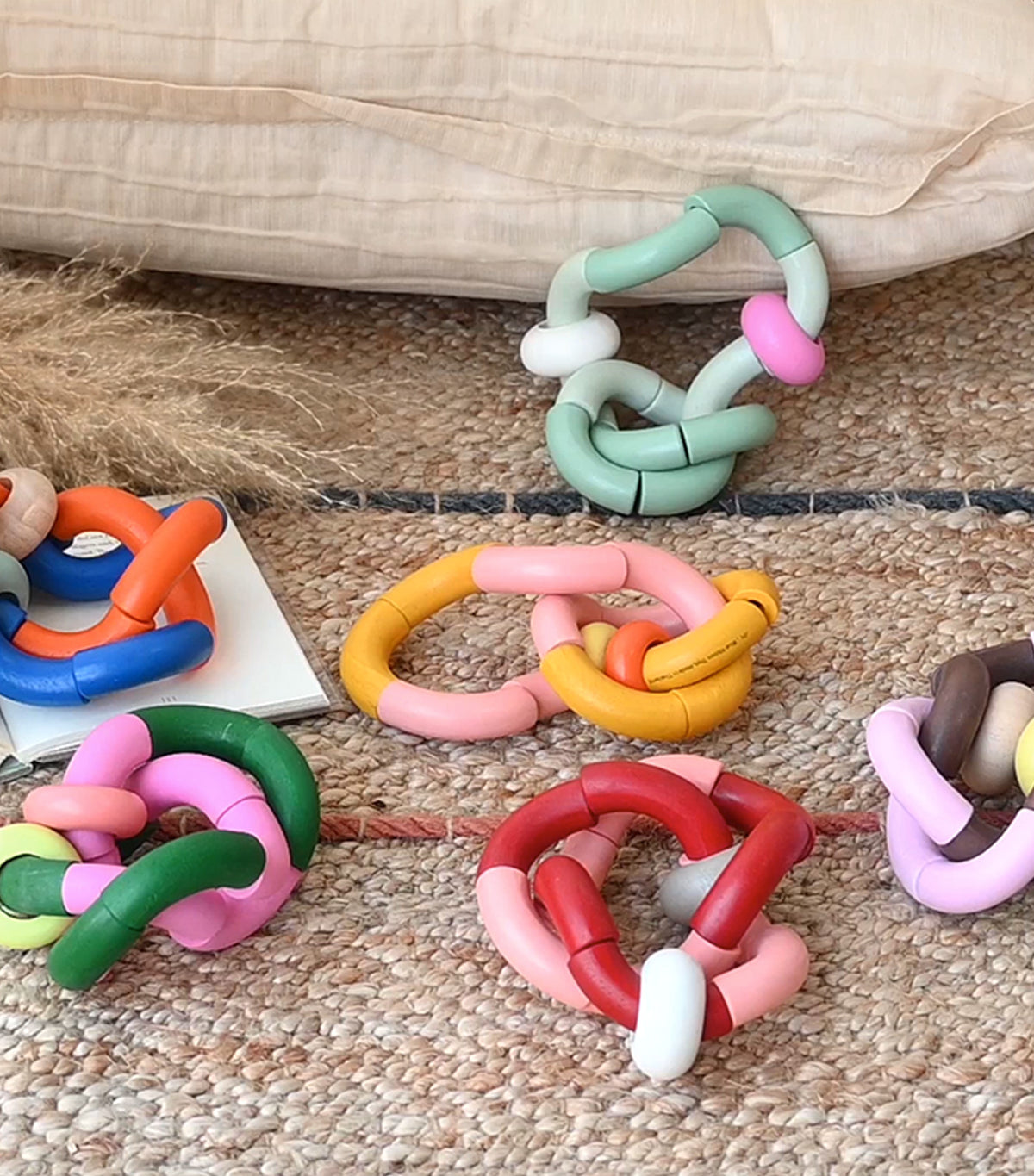 Bendy Rattle Blue/Orange