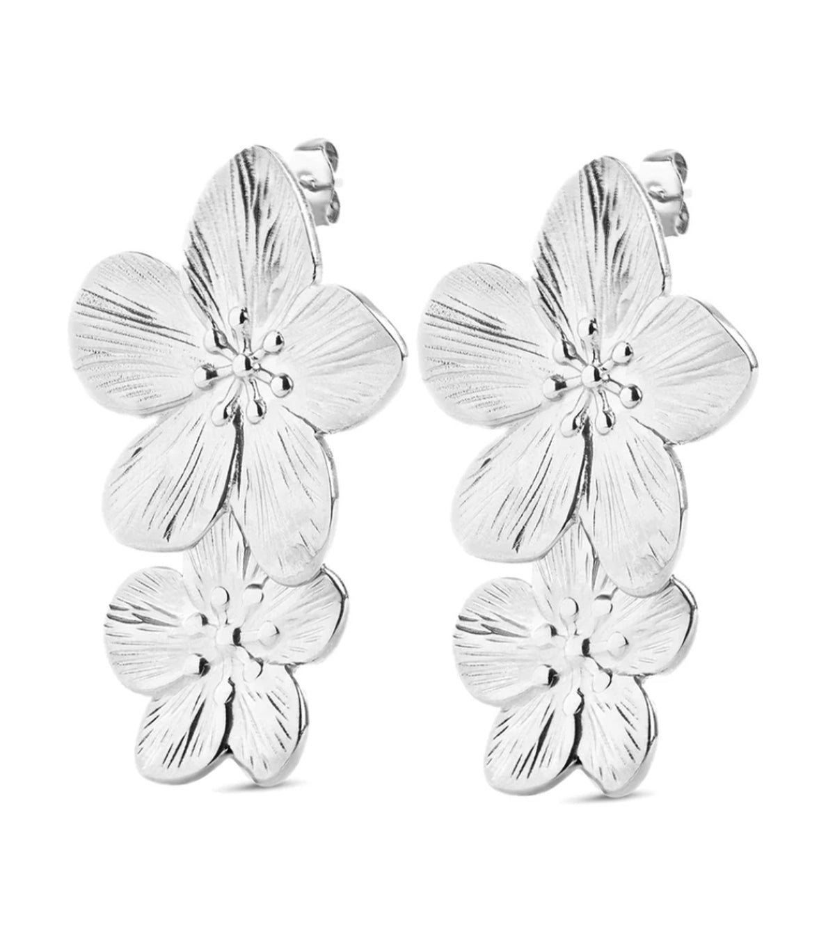 Laila Flower Earrings Silver