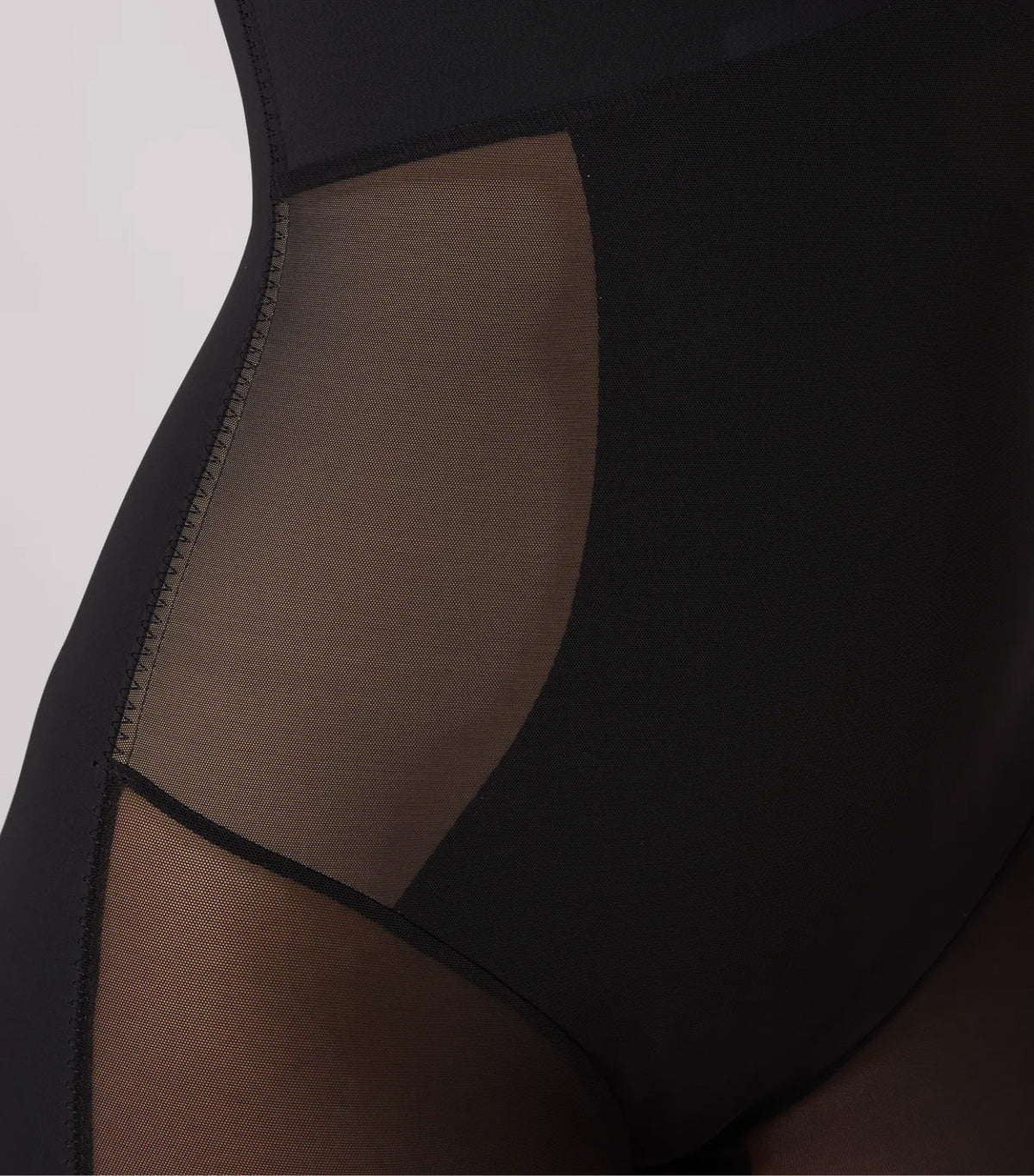 Extra Firm Mid-Thigh Bodysuit Black