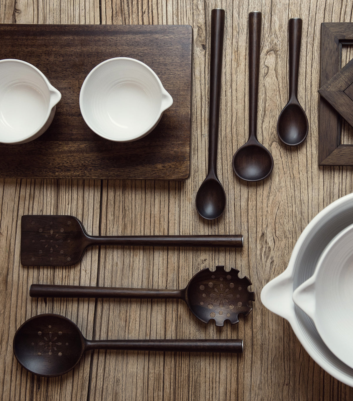 Medium Mixing Bowl