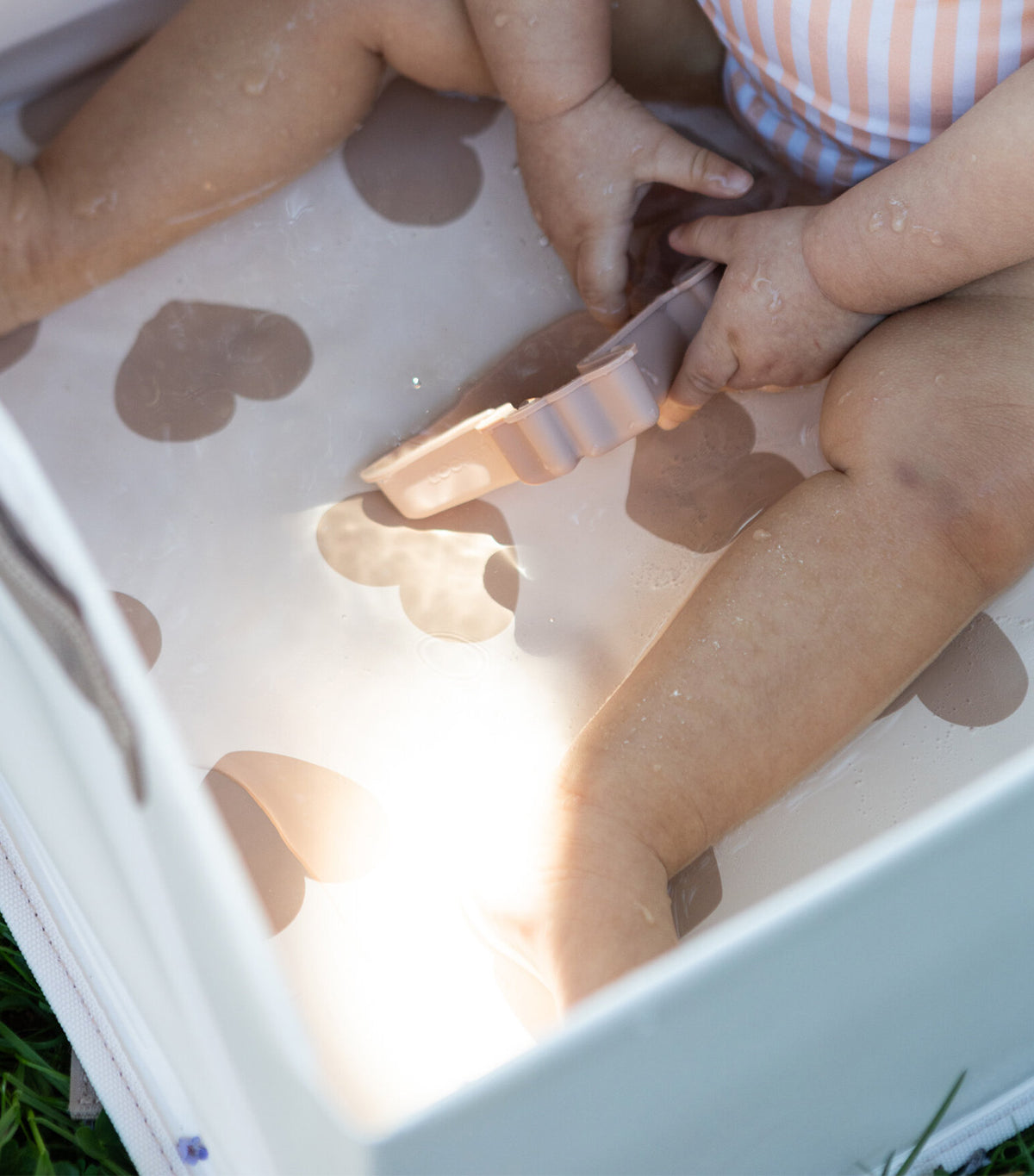 Camele'o Foldable Pop Up Bath Big Love