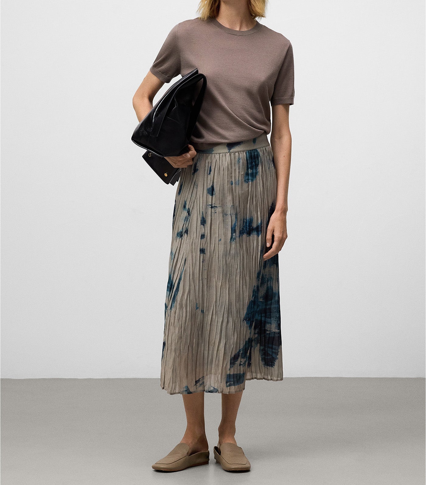Adolfo Dominguez Printed Crinkle Skirt Taupe Print