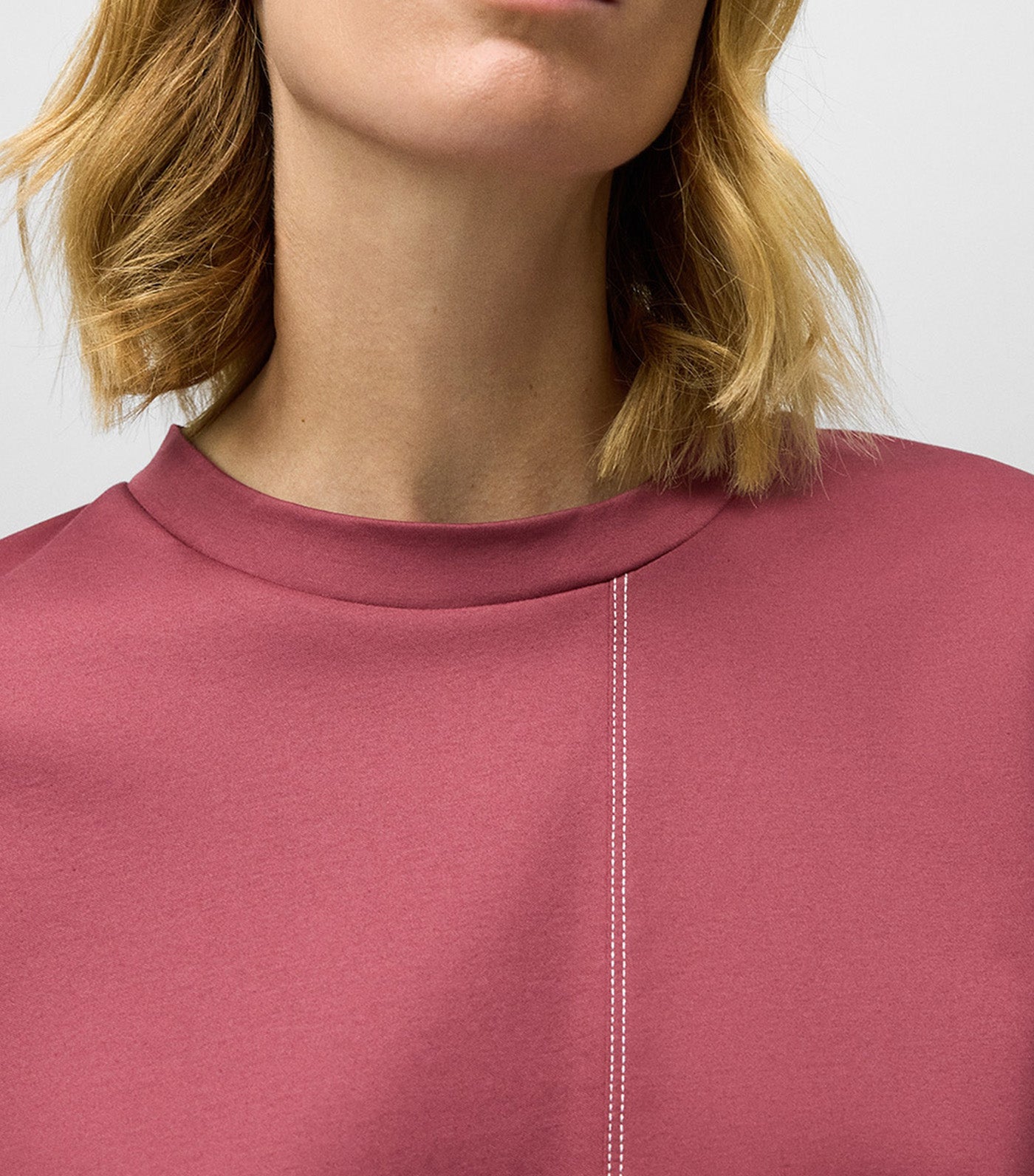 Asymmetrical Relaxed Fit T-Shirt Rosas