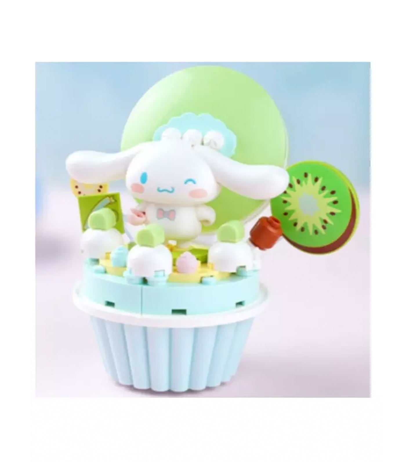 Cinnamorall Kiwi Cupcake