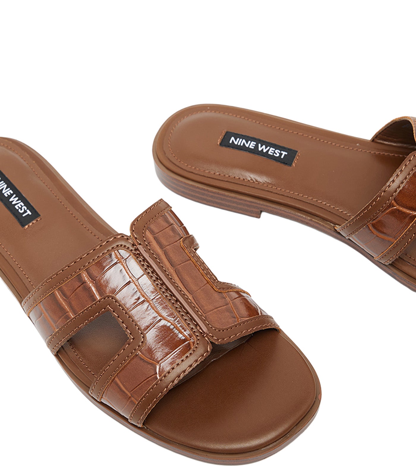 Darline 3 Cut-Out Flat Sandals