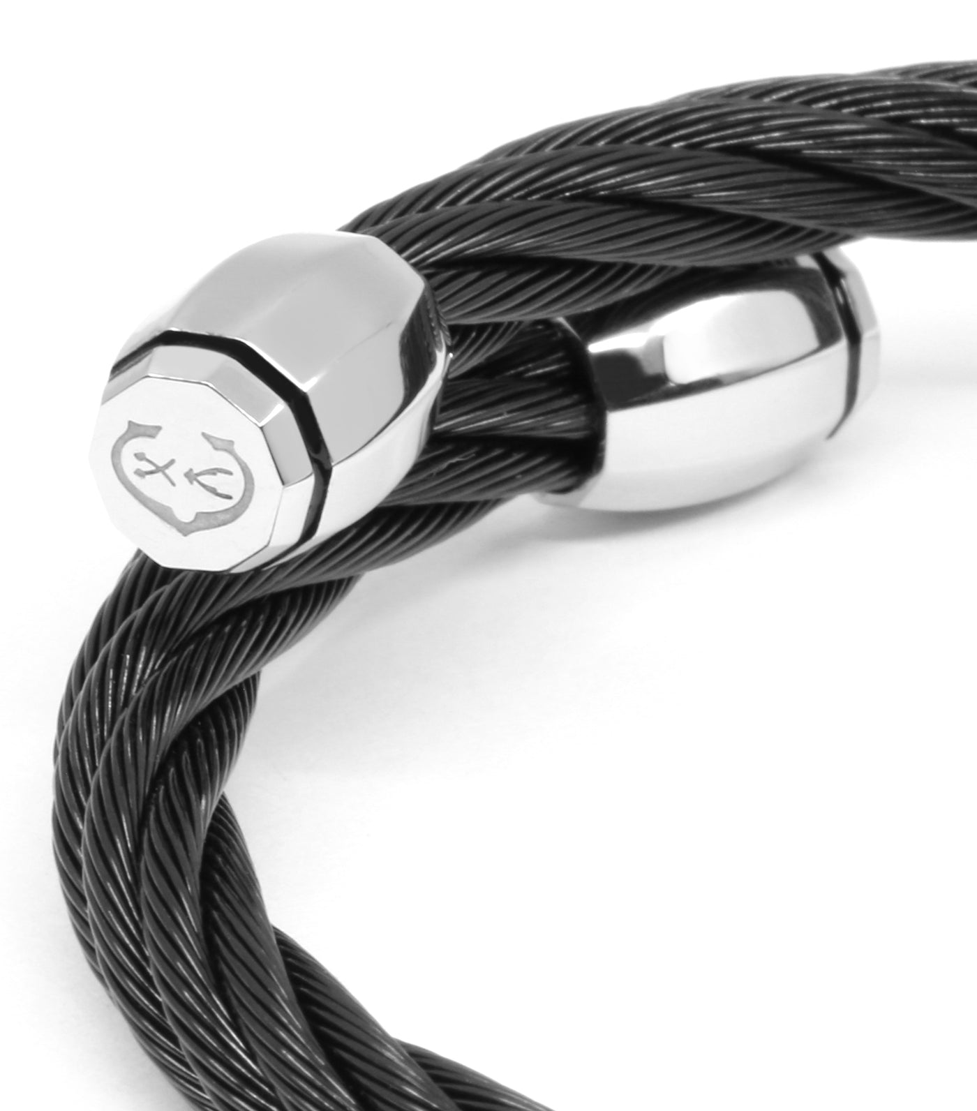 Celtic Bangle Black